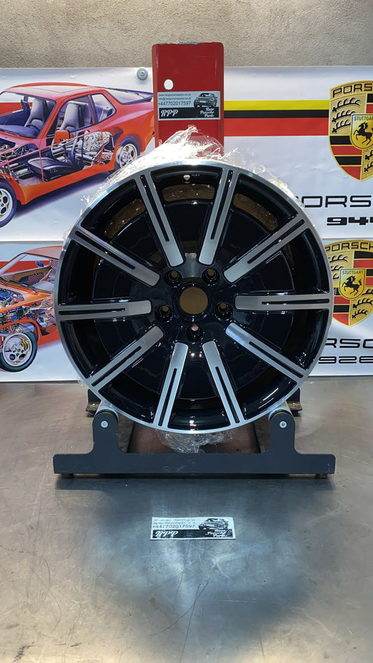 Cerchio in lega Porsche Taycan 20" Sport Aero 9J1601025F, usato, in ottime condizioni