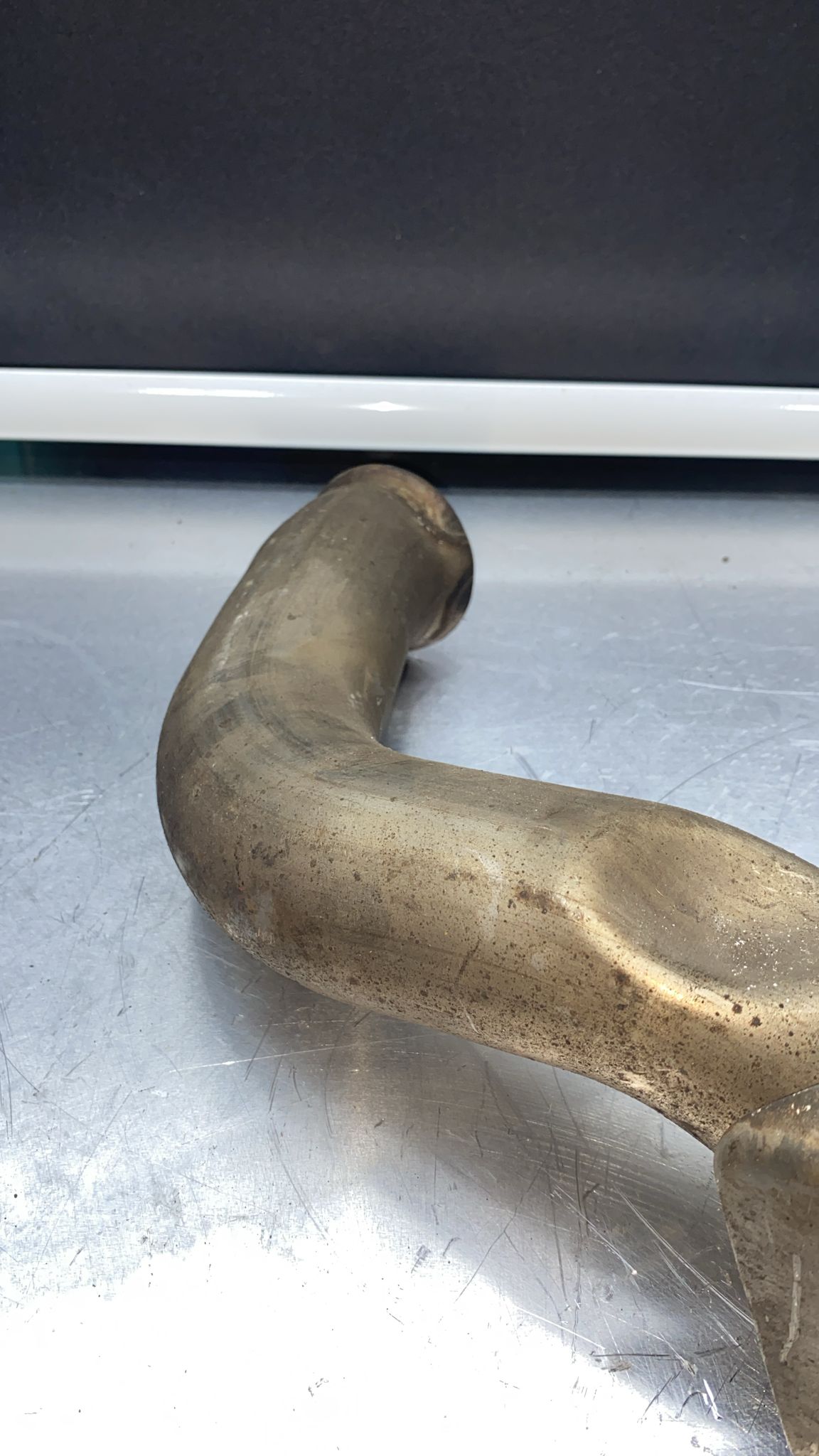 Porsche Cayenne Turbo left exhaust tip, Used 7P5253682AN