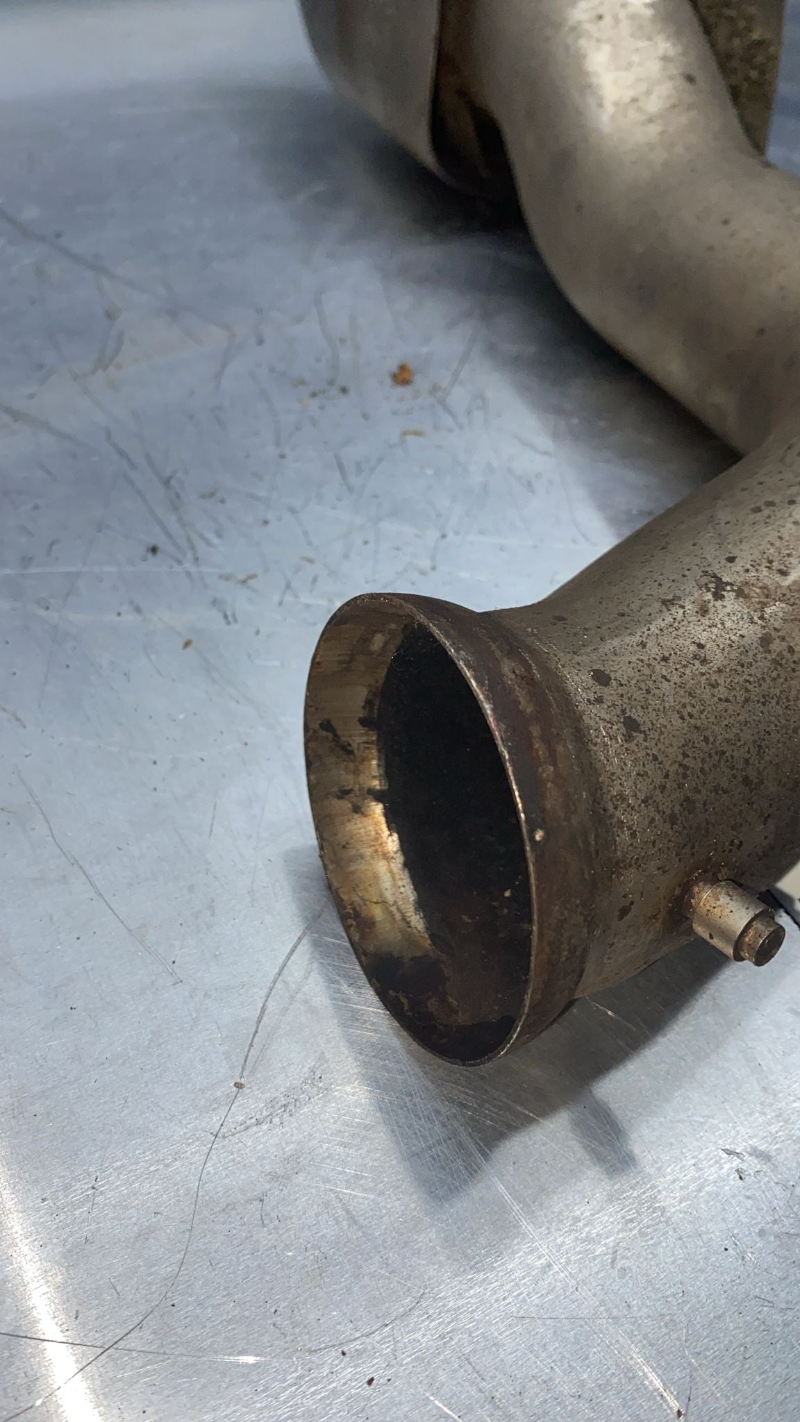 Porsche Cayenne Turbo left exhaust tip, Used 7P5253681AN