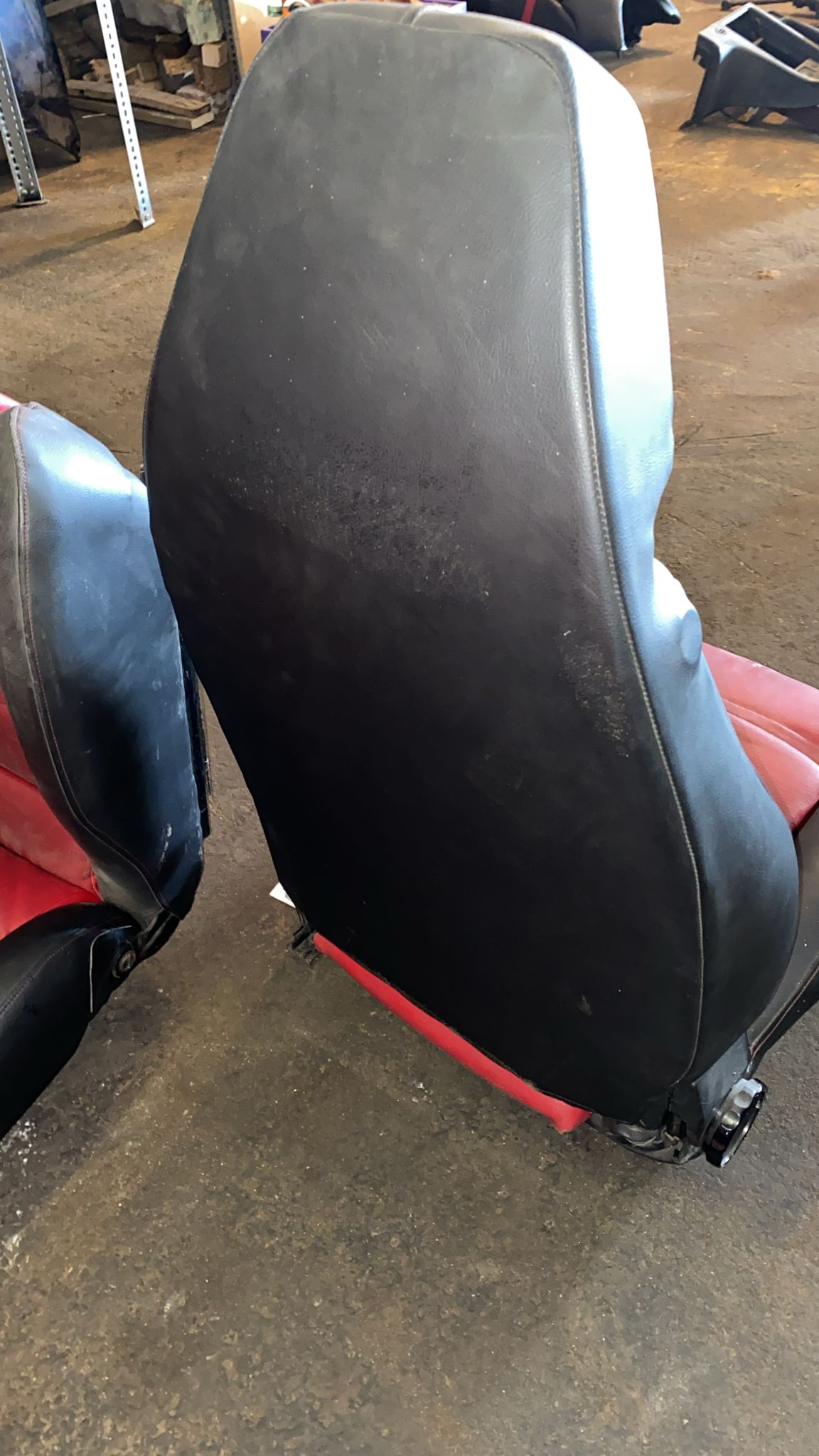 Porsche 928 Pair of early manual seats for refurbishment