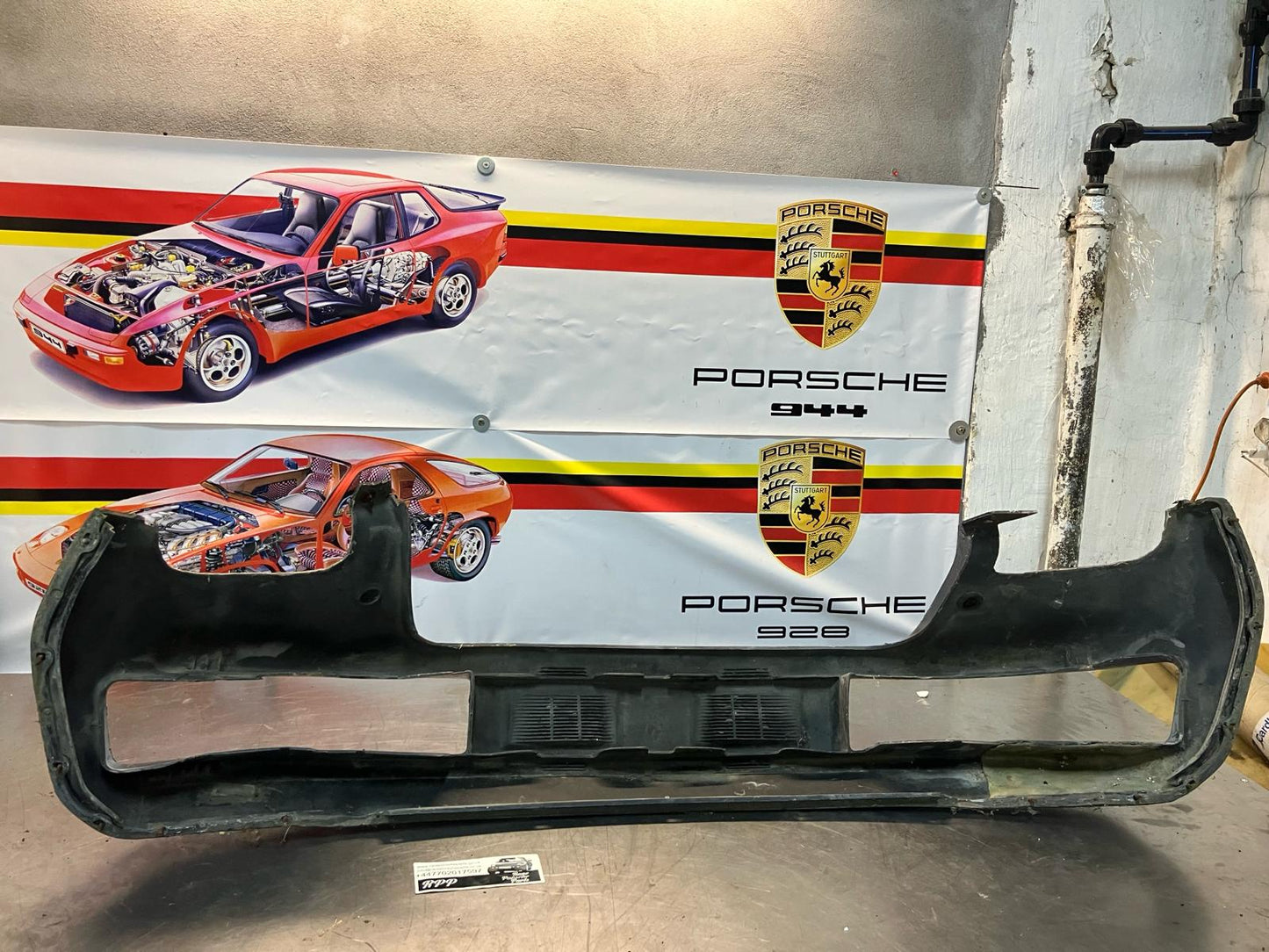 Pannello copertura paraurti anteriore Porsche 928, usato 92850501306