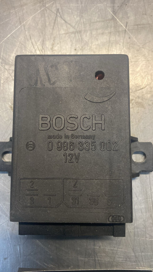 VW Audi Porsche Mercedes BMW BOSCH Alarm Relay 0986335002