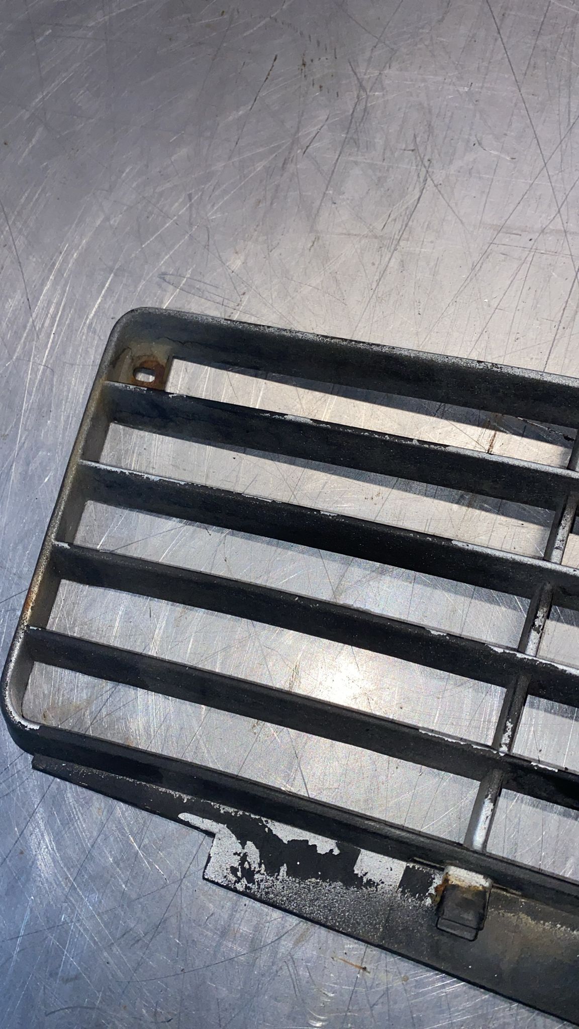 Porsche 924 / 924 S front radiator grill, used 477853653