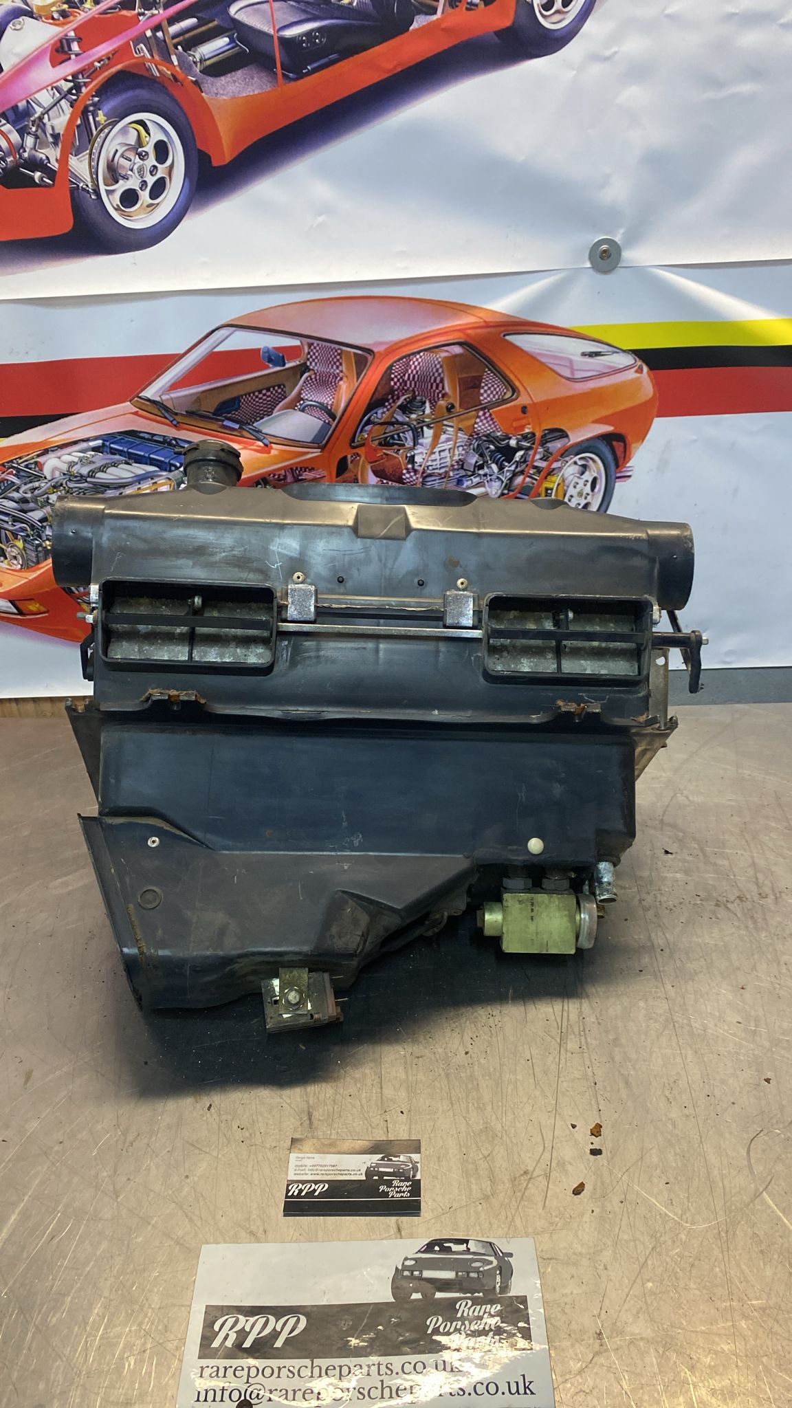 Porsche 928 heater box, LHD, 92857303604, used