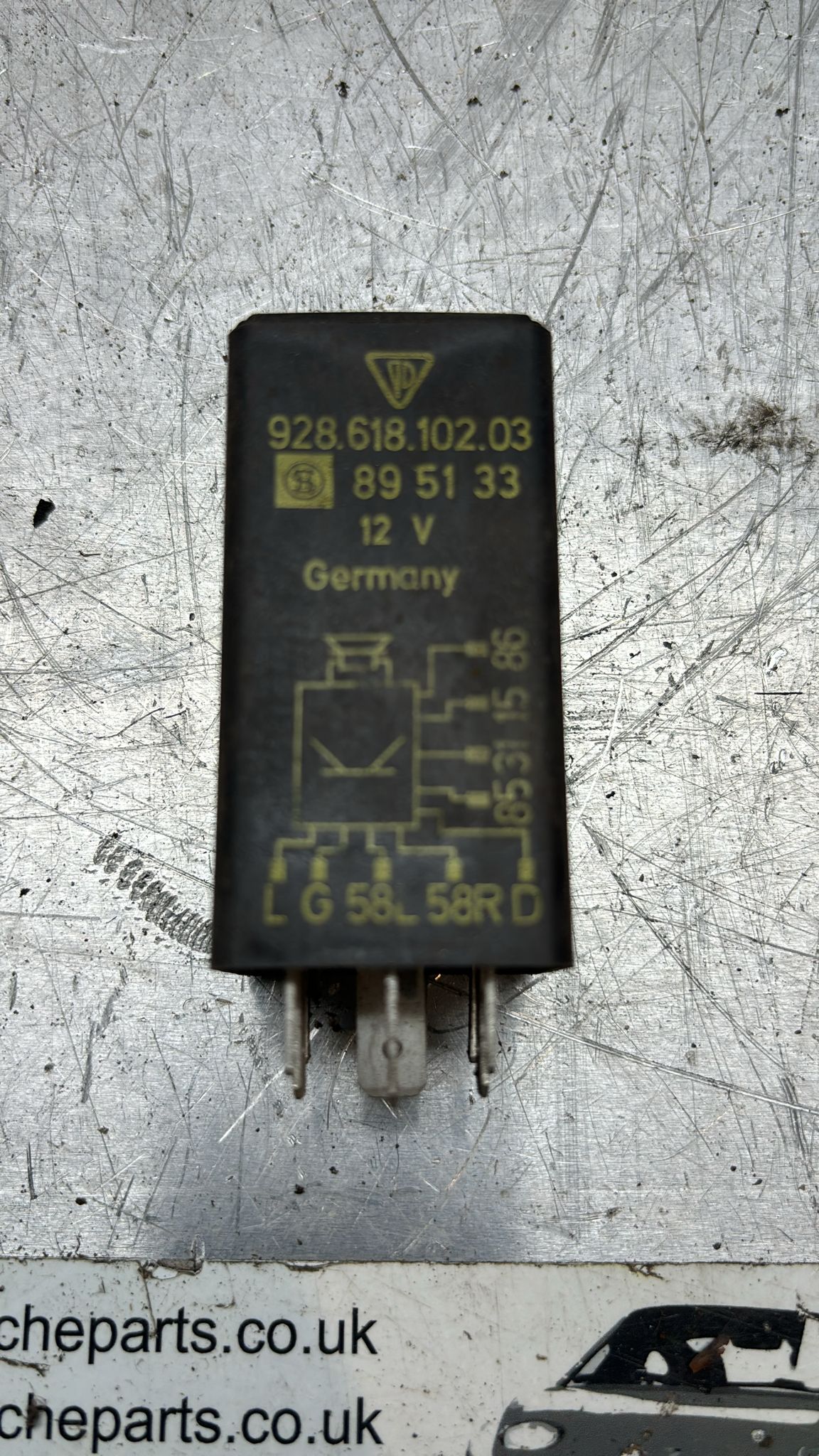 Porsche 928 warning time relay, used 92861810203