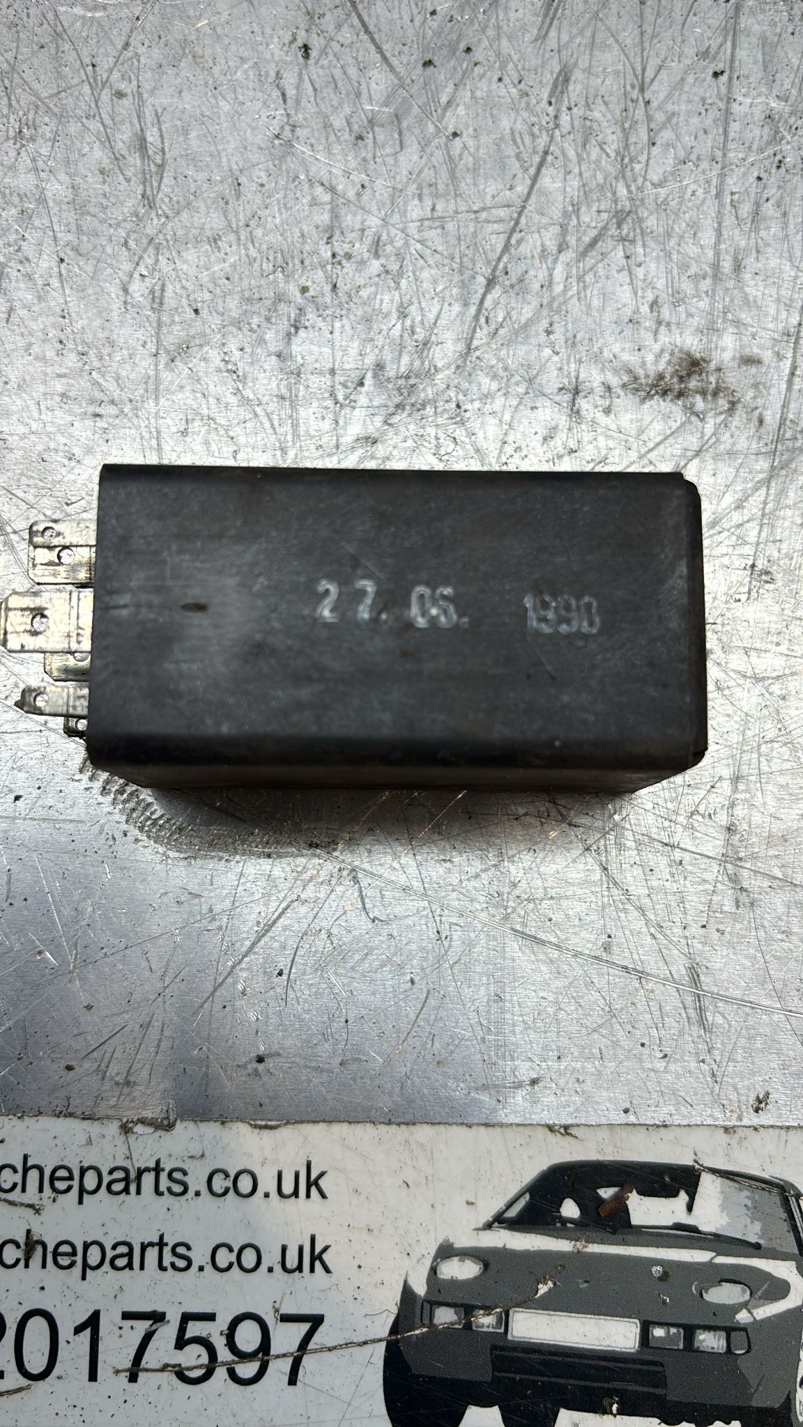 Porsche 928 warning time relay, used 92861810203