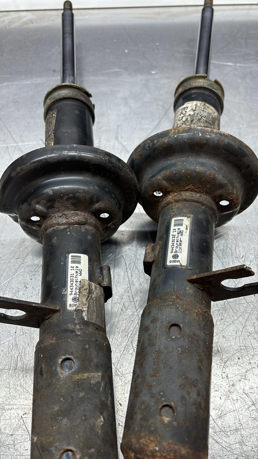 Porsche 924S / 944 front pair of front shock absorbers, used 94434303112 / 94434303212