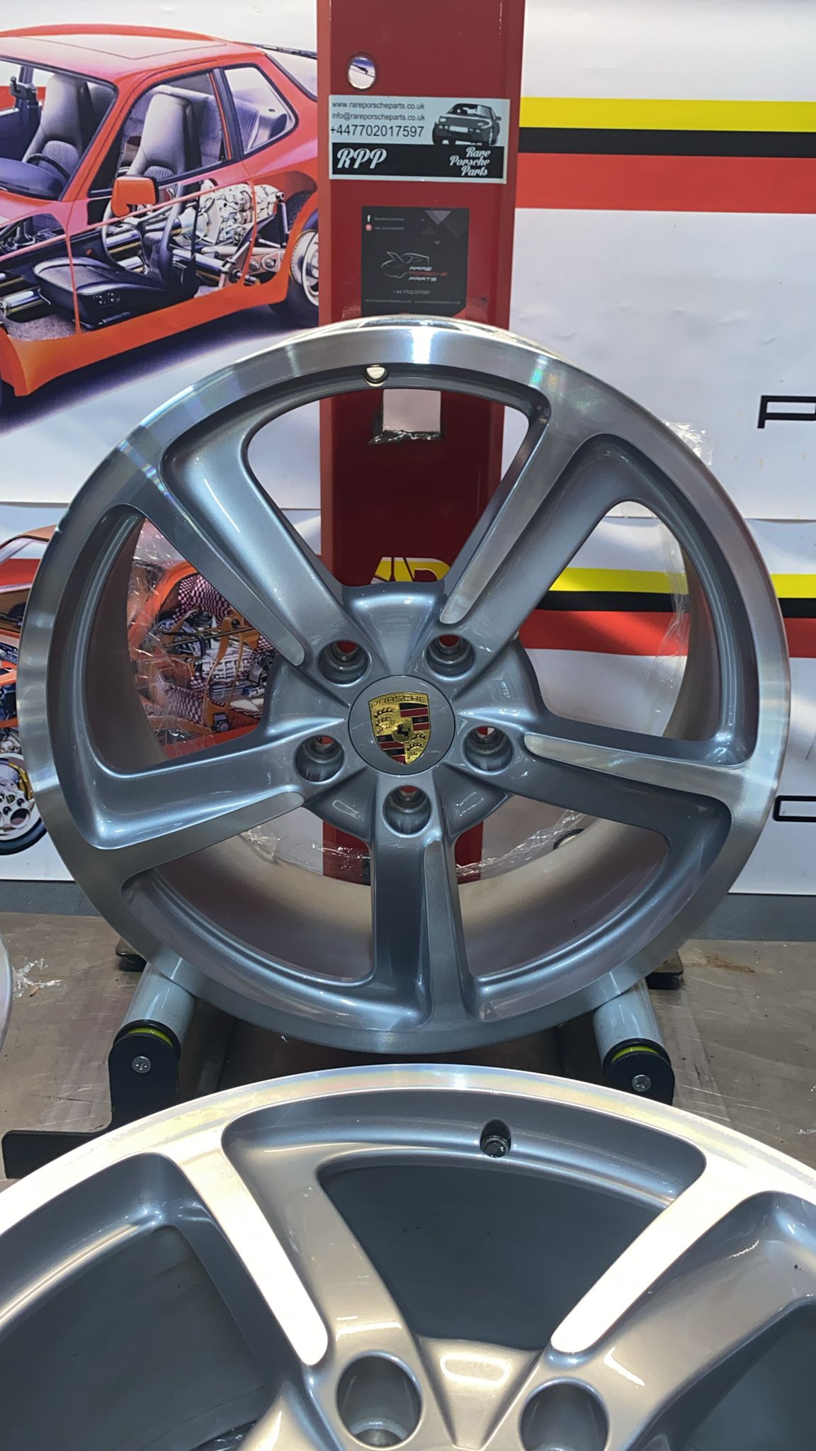 Porsche Boxster / Cayman GT4 alloy rim set, 98136216140