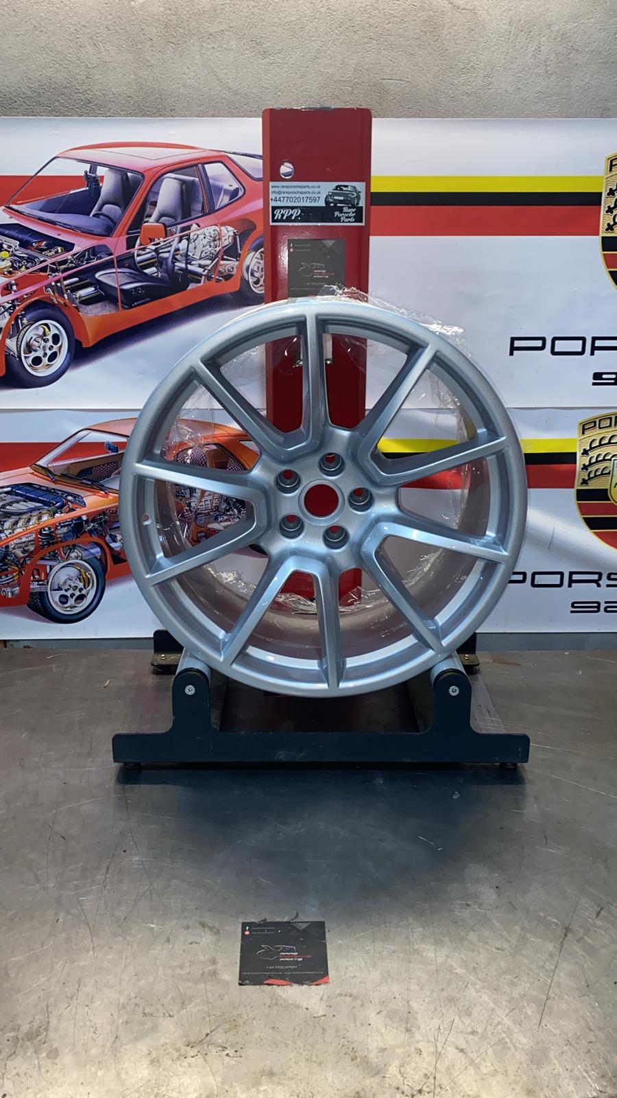 Porsche Macan 95B 19" wheel, used 95B601025BJ