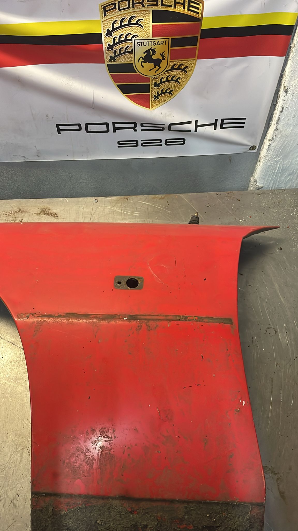 Porsche 924 left front wing 477821021 spares or repair