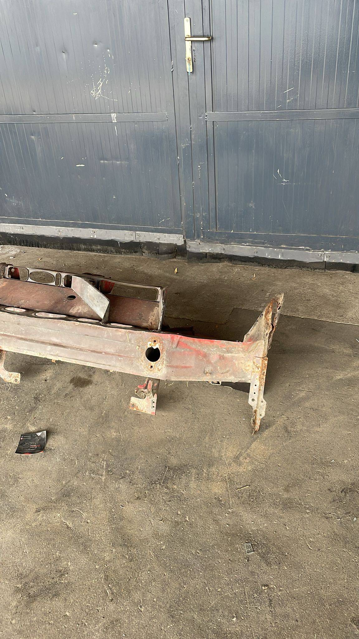 Porsche 924 front section cut, 477805591 