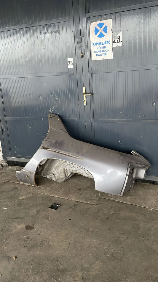 Porsche 928 S4 left rear fender, 92850306119