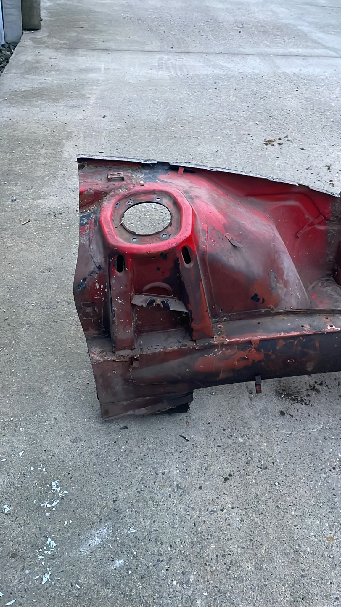 Porsche 924 early 944 left front wheel housing, 477809107D