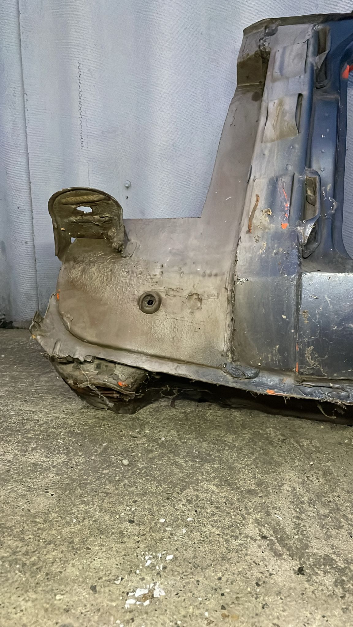 Porsche 928 left sill with A Pillar 92850201502, used