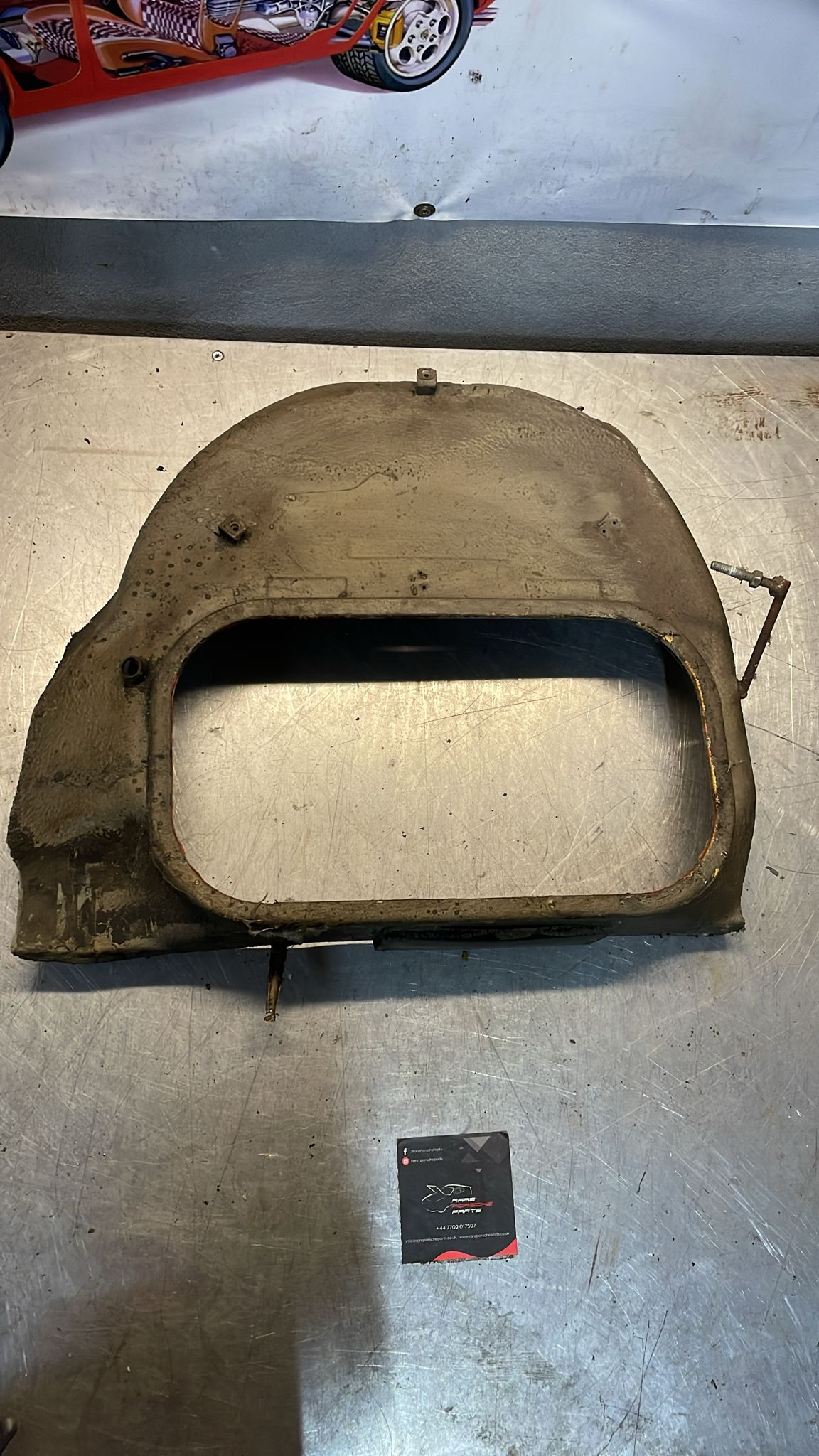 Porsche 928 rear floor section around battery, used, 92850170102