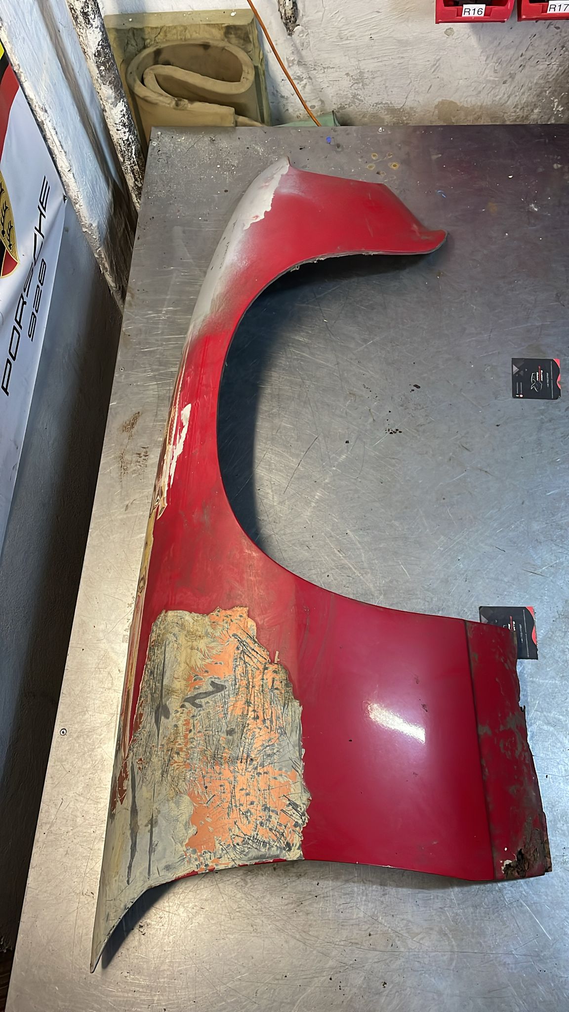 Porsche 924 right front wing 477821022 spares or repair