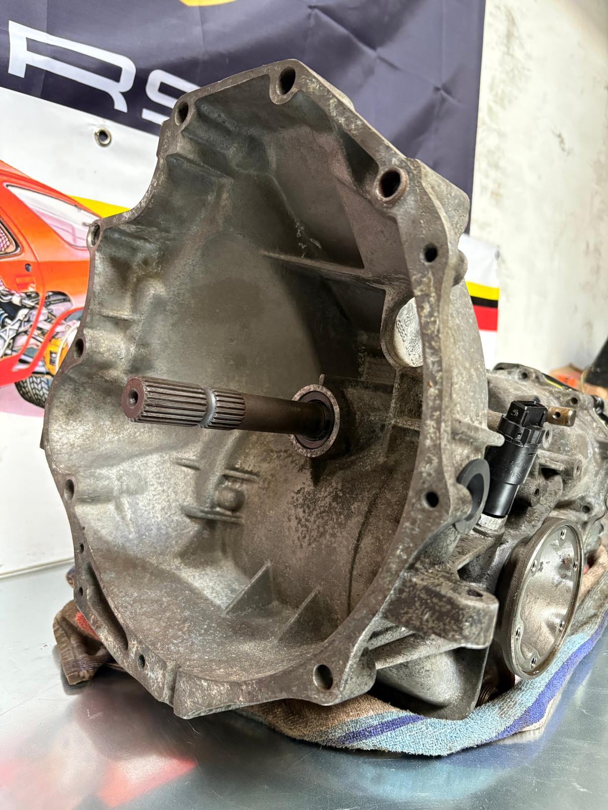 Porsche 944 S2 AOS rebuilt gearbox