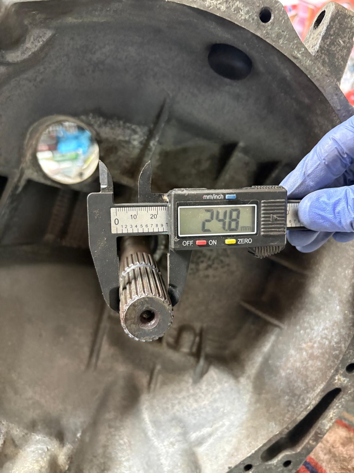 Porsche 944 S2 AOS rebuilt gearbox