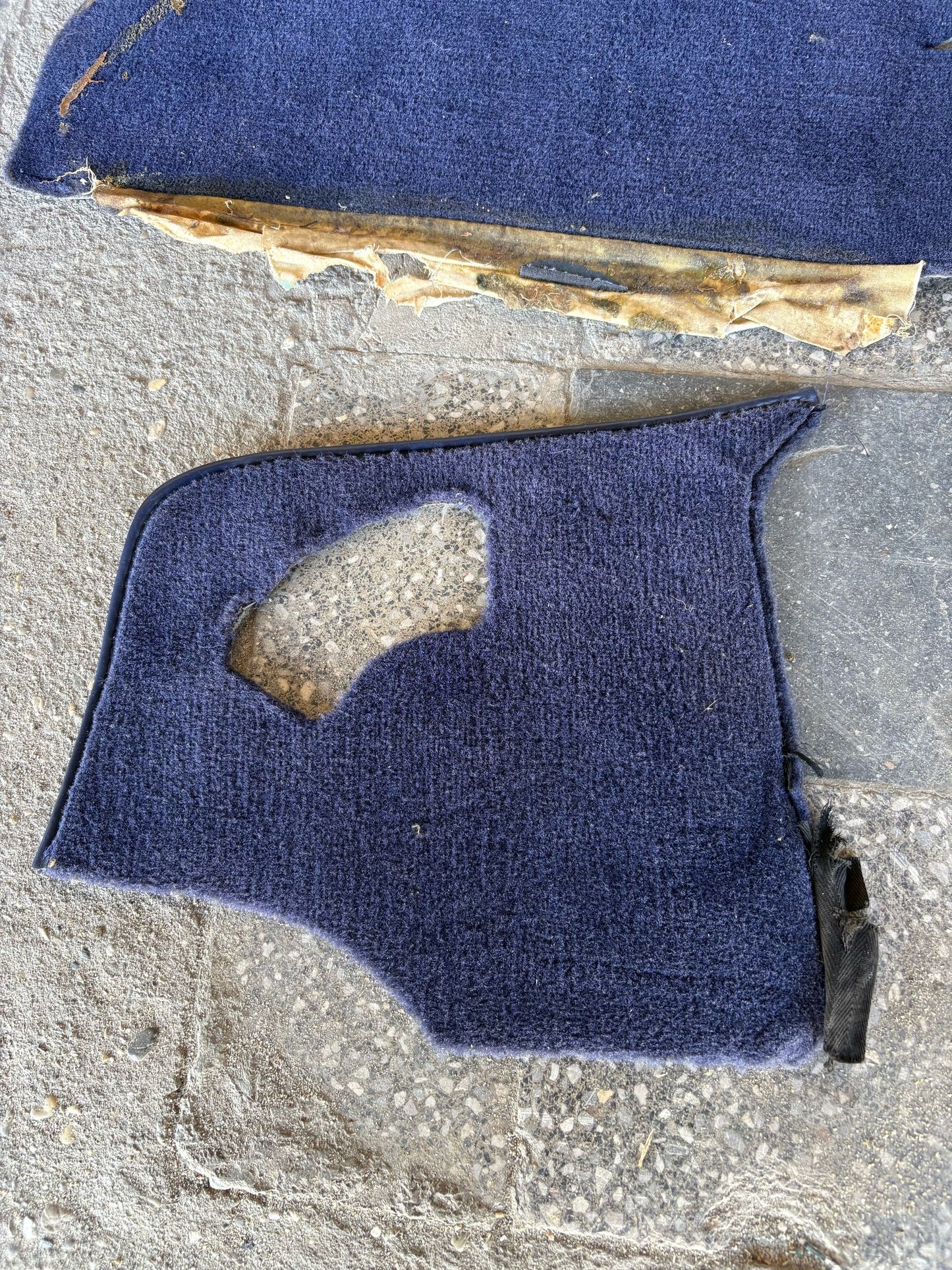 Porsche 944 RHD purple carpet set, NOT complete