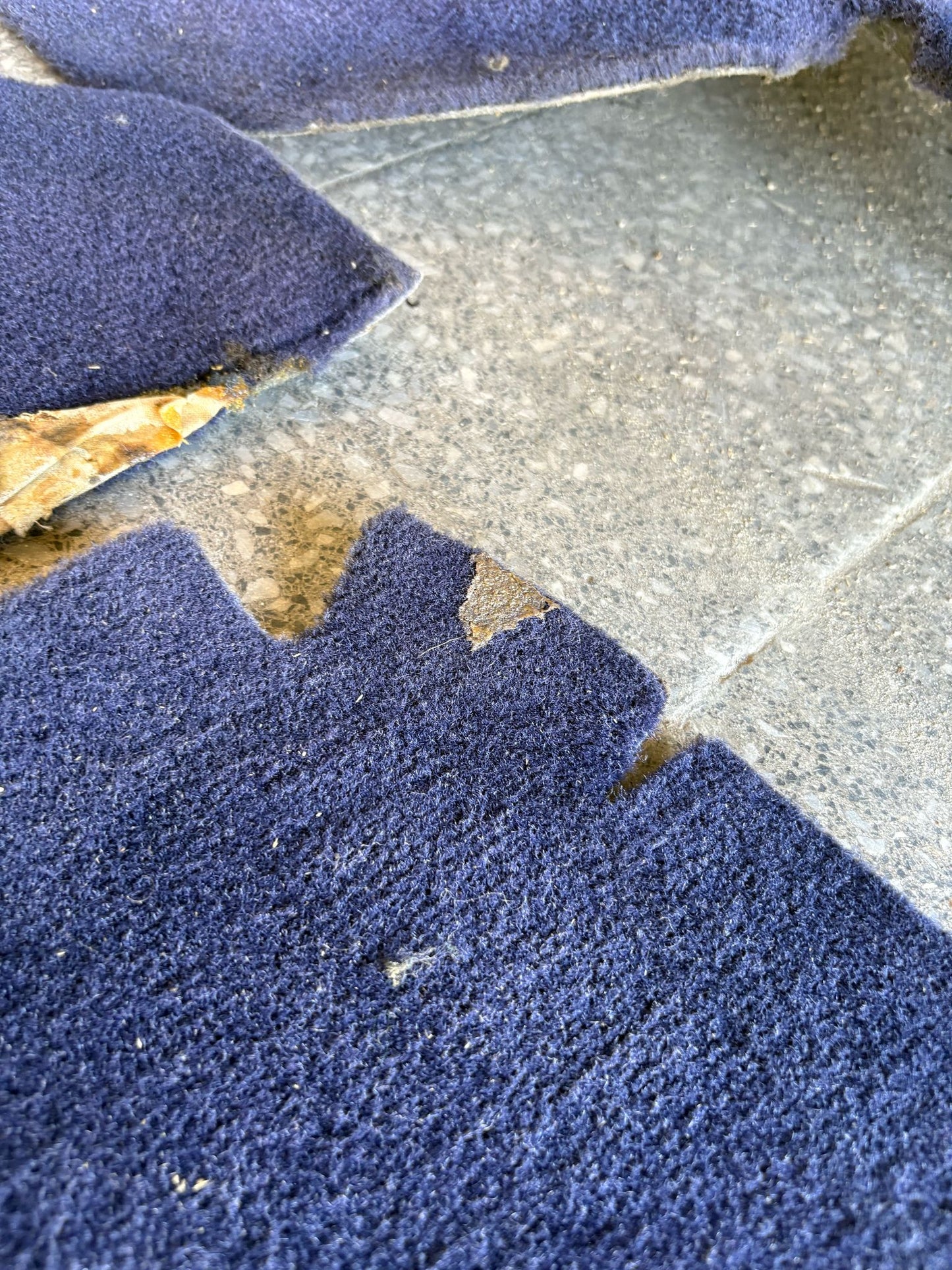 Porsche 944 RHD purple carpet set, NOT complete