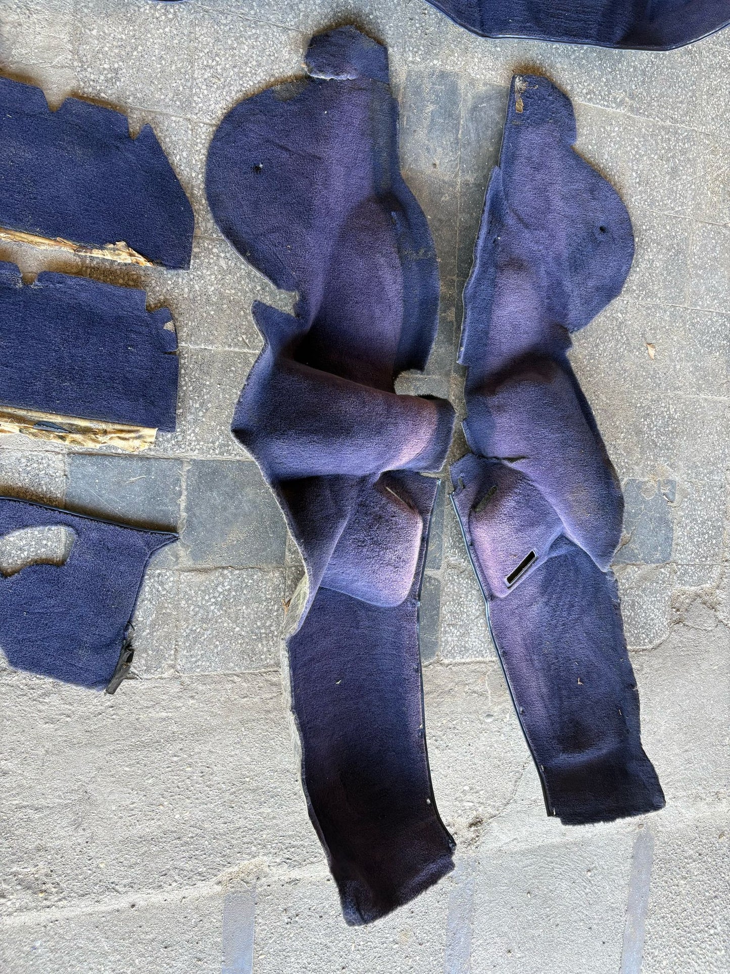 Porsche 944 RHD purple carpet set, NOT complete