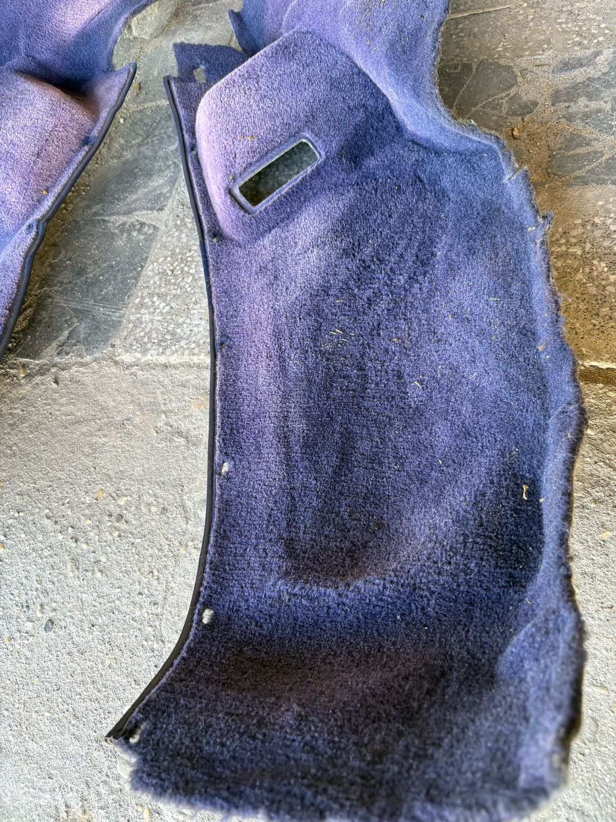 Porsche 944 RHD purple carpet set, NOT complete