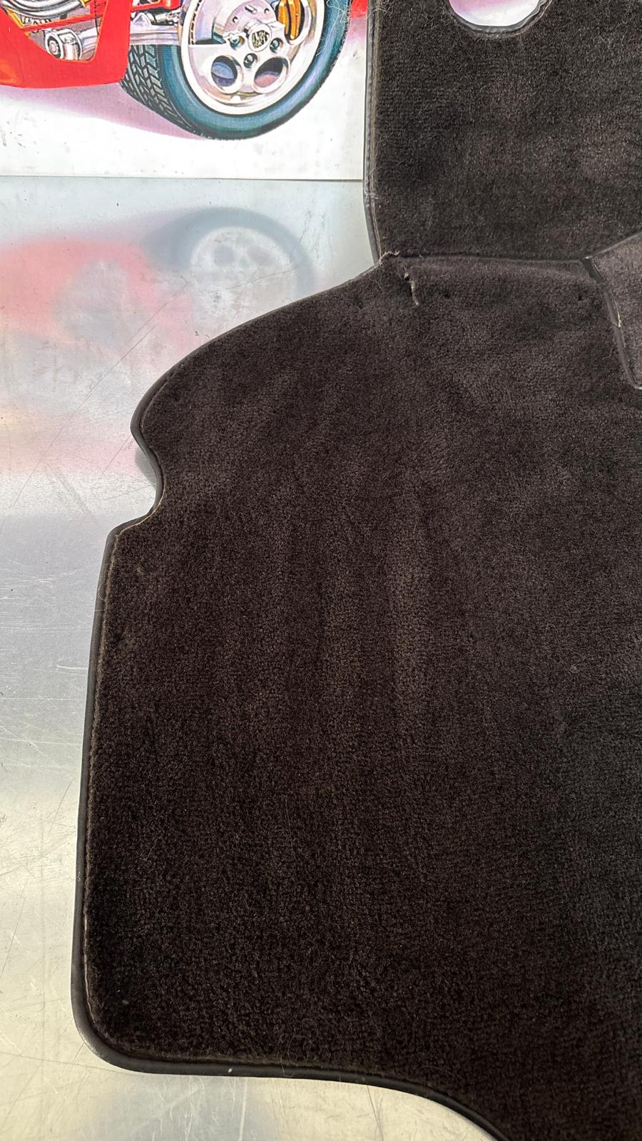 Porsche 924 944 -85.5 boot carpet, black, 94555506303 used, space saver wheel type
