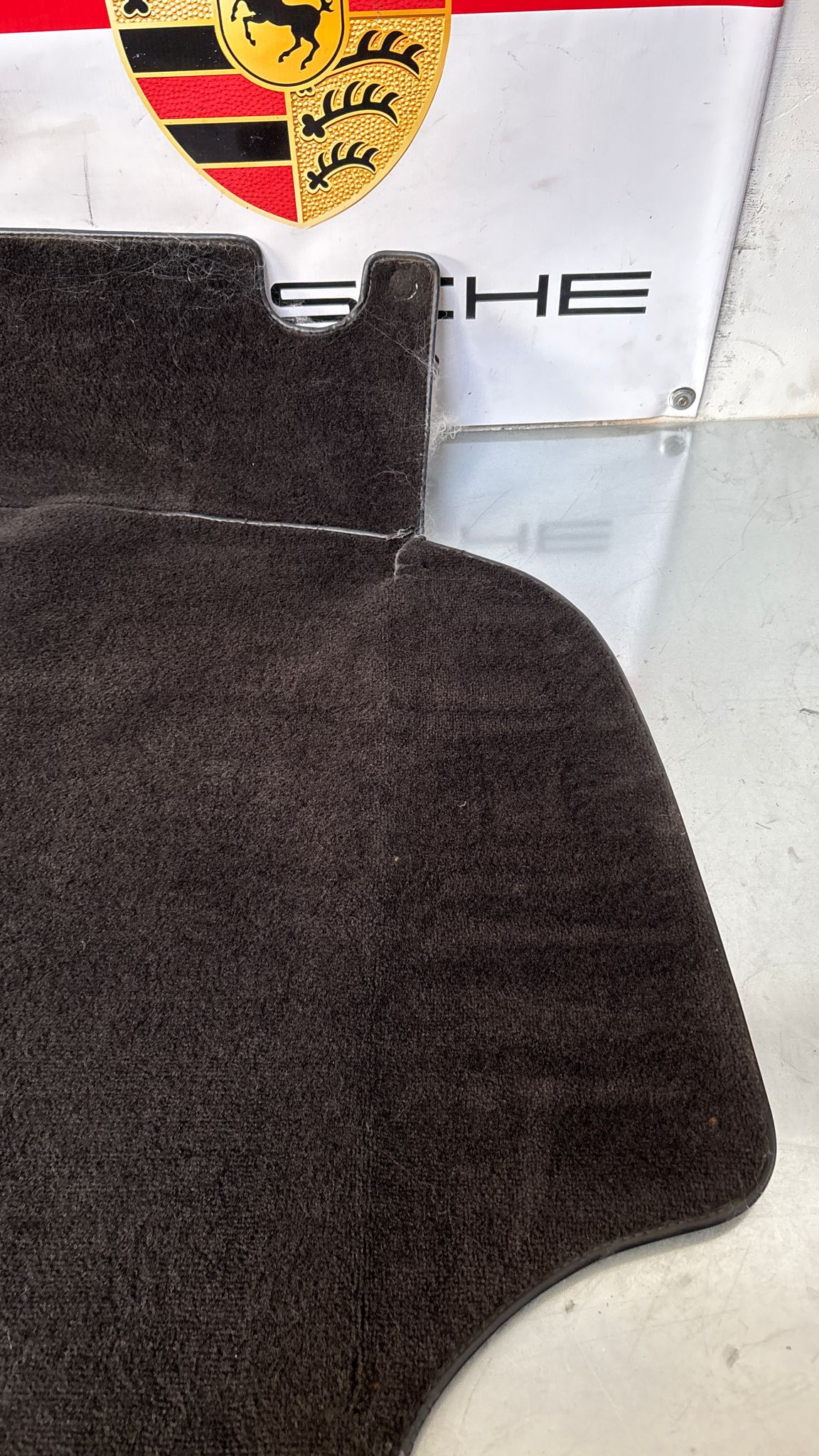 Porsche 924 944 -85.5 boot carpet, black, 94555506303 used, space saver wheel type