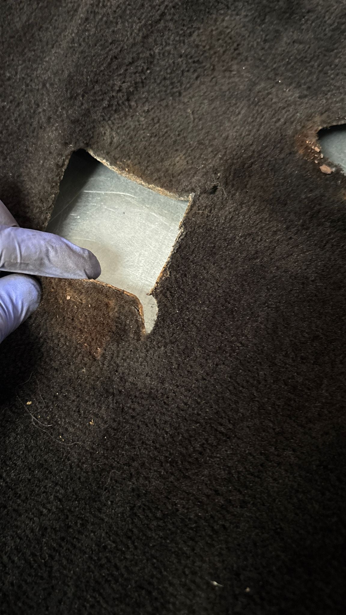 Porsche 944 85.5- RHD rear floor carpet, black, 94555507100, used