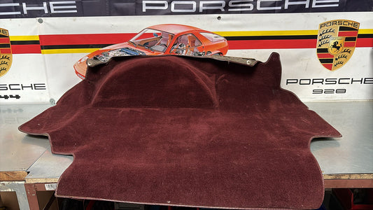 Porsche 924S 944 85.5- boot carpet, burgundy , 94555506303 used, full size spare wheel type