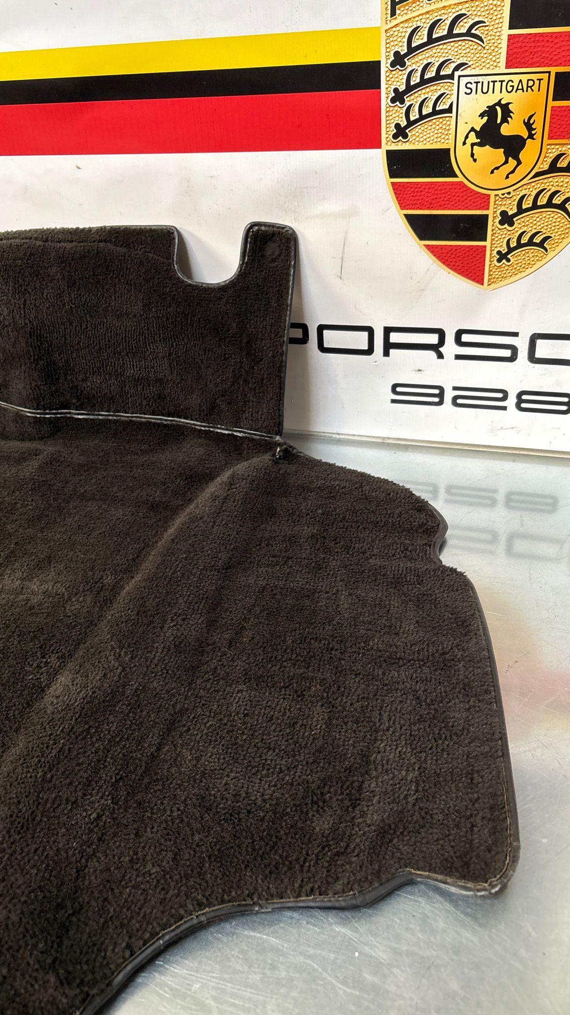Porsche 924 944 -85.5 boot carpet, black, 94555506303 used, space saver wheel type