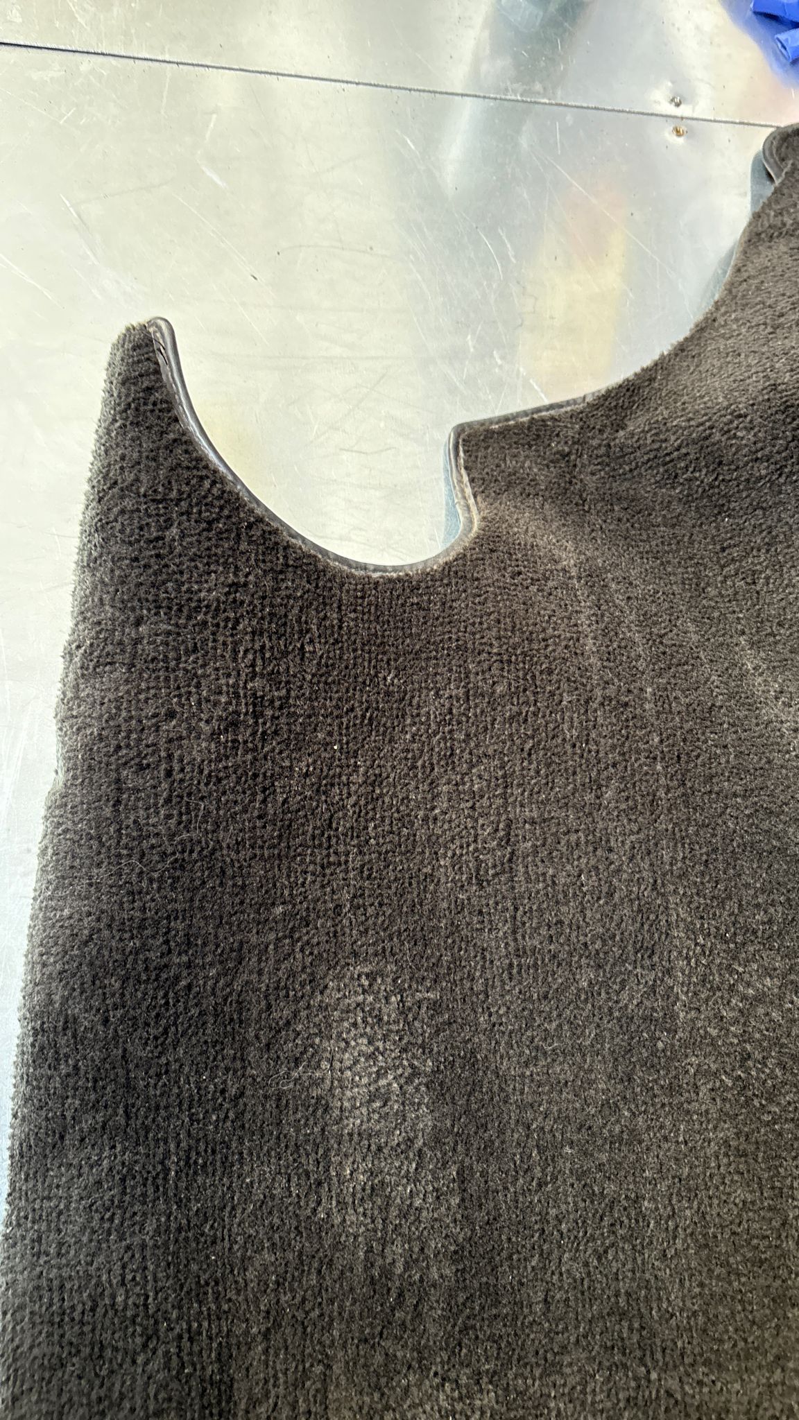 Porsche 924 944 -85.5 boot carpet, black, 94555506303 used, space saver wheel type