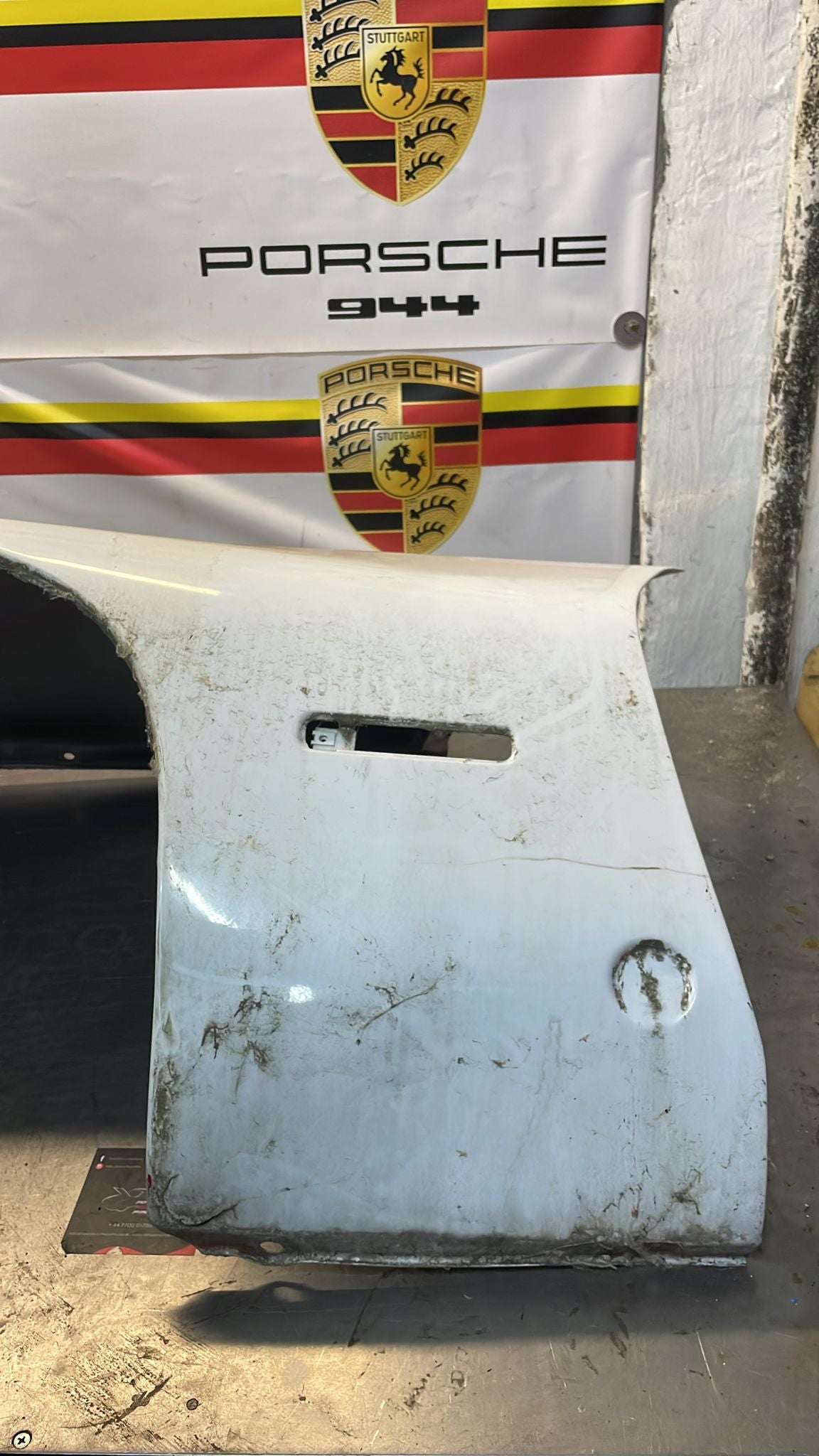 Porsche 928 S4 GT front left wing, used, 92850301111