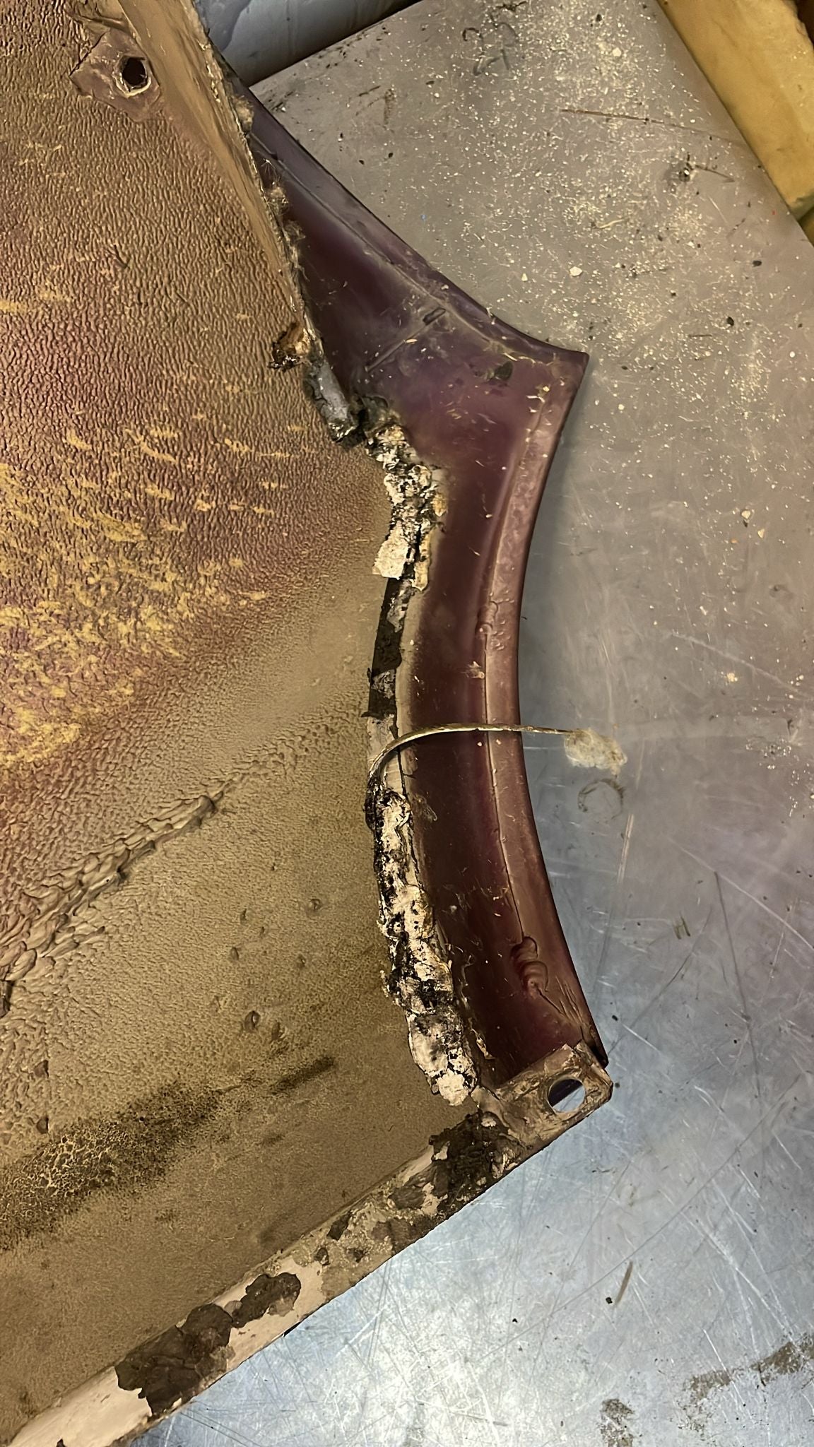 Porsche 928 S4 GT front left wing, used, 92850301111