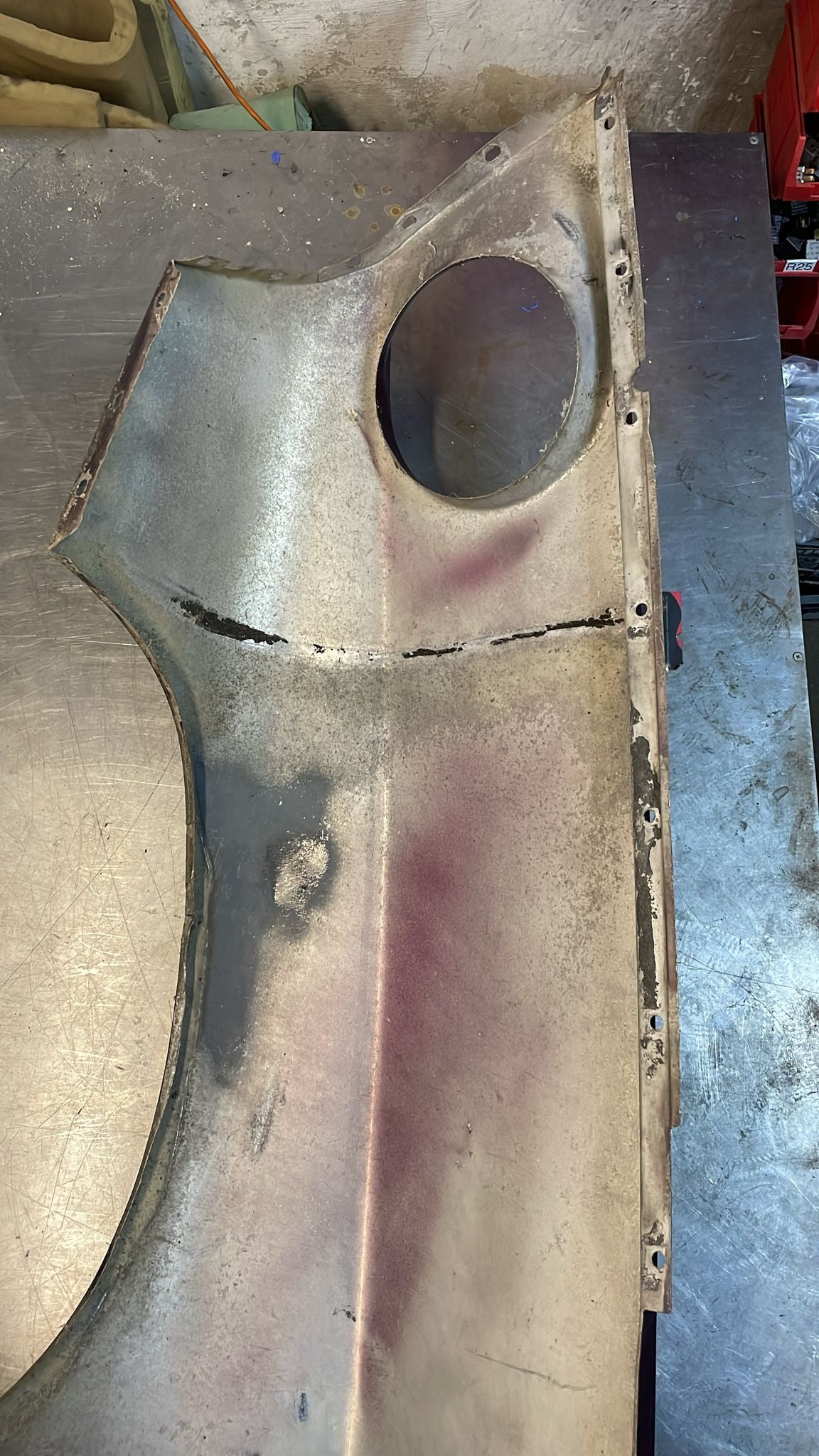 Porsche 928 S4 GT front right wing, used, 92850301211