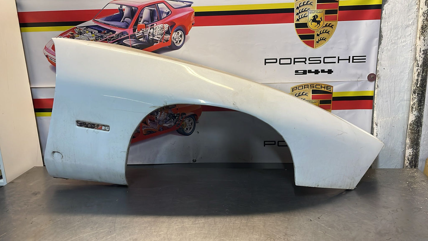 Porsche 928 S4 GT front right wing, used, 92850301211