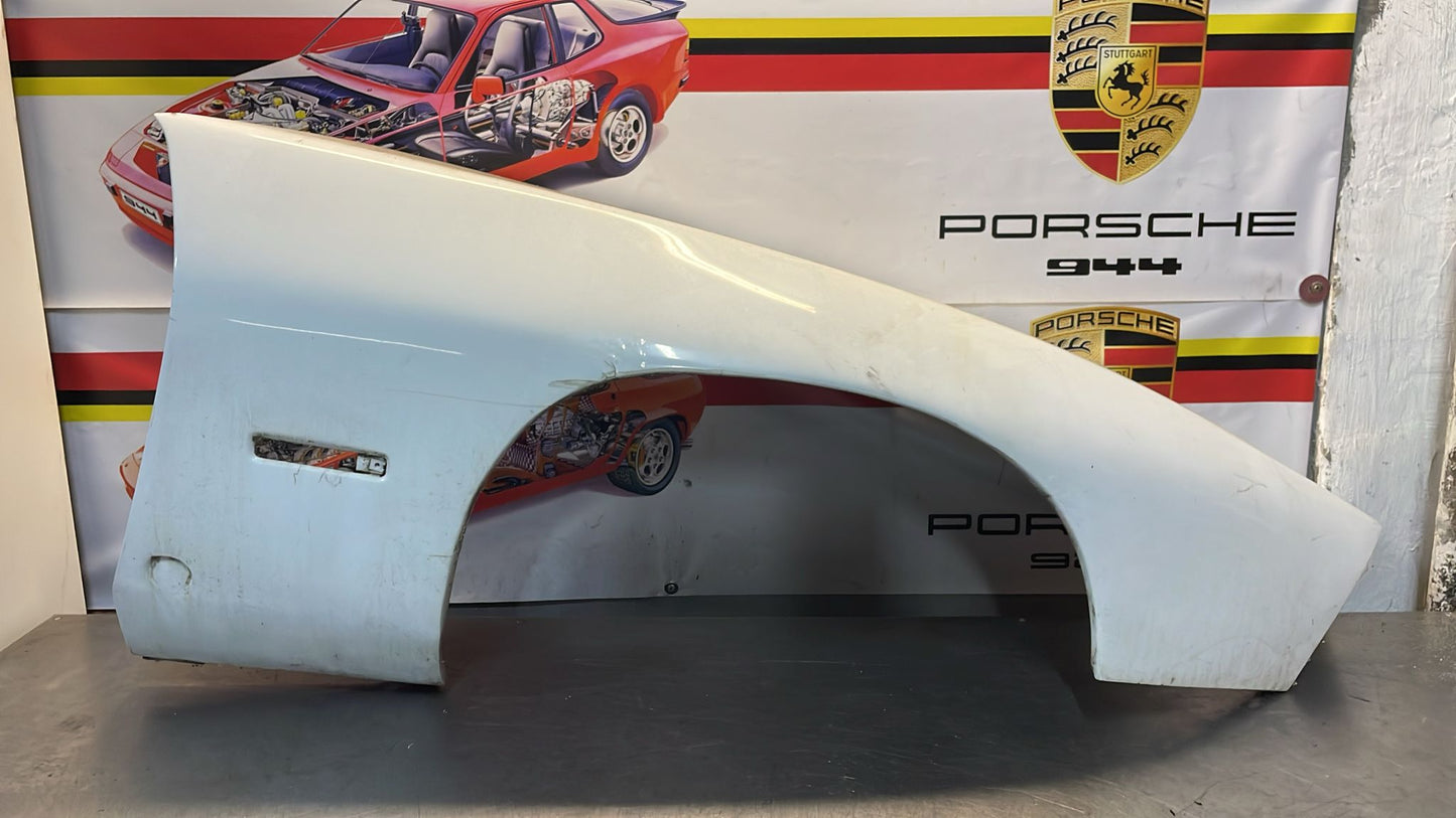 Porsche 928 S4 GT front right wing, used, 92850301211