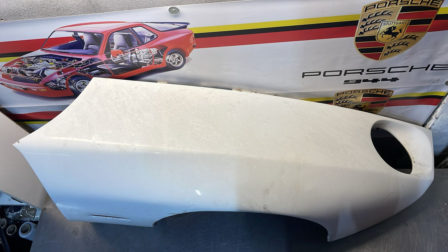 Porsche 928 S4 GT front right wing, used, 92850301211