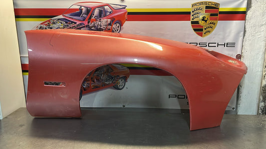Porsche 928S front right wing, 92850301203 used