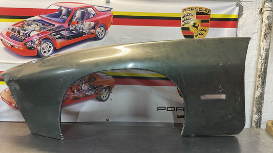 Porsche 928 front left wing, 92850301103 used