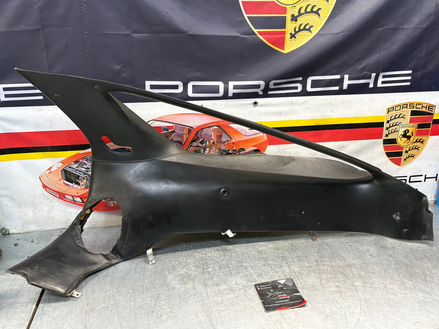 Porsche 928 right side lower side trim panel without loudspeaker, black used 92855502202