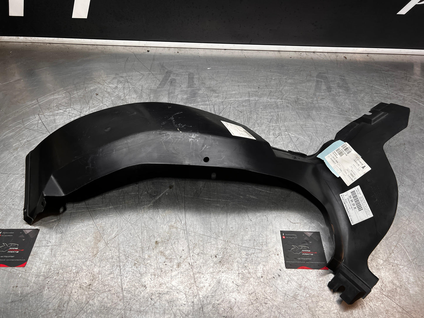 Porsche 964 wheel arch liner front back 96450420400 right NOS