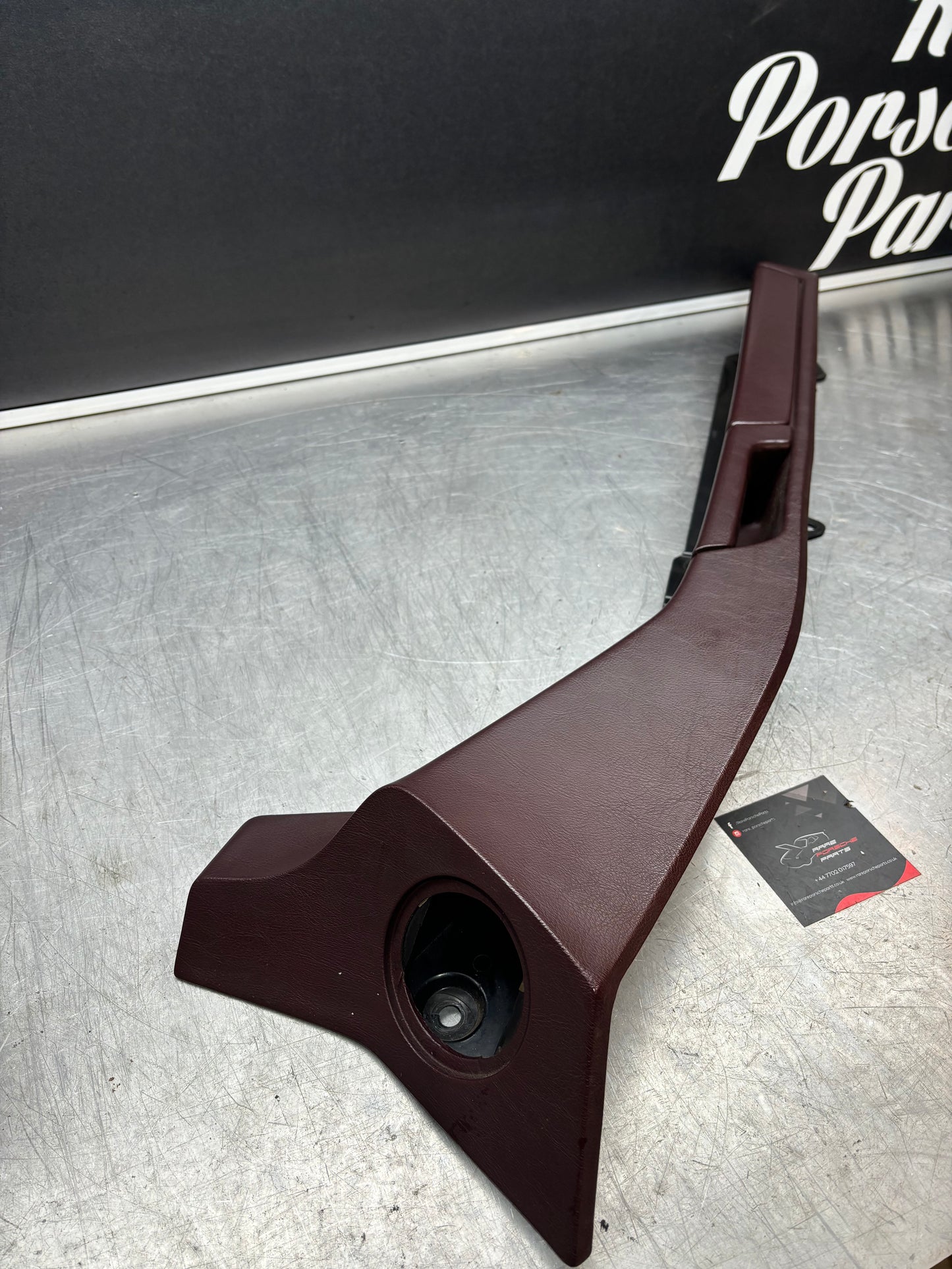 Porsche 928 Burgundy door armrest, right, off side, 92855510203, use, very nice condition