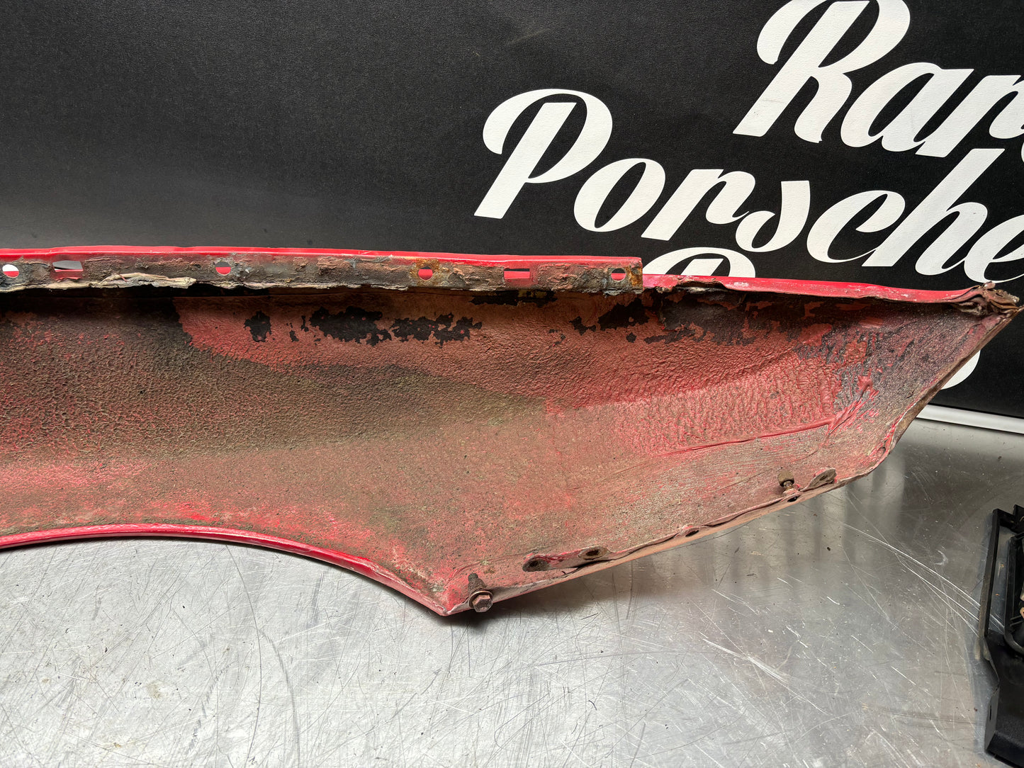 Porsche 944 S2 Turbo left front wing, no rust, please see photos, used