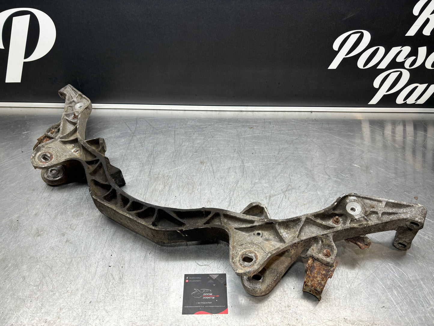 Porsche 928 4.7 S2 Rear Subframe 92833113117, used