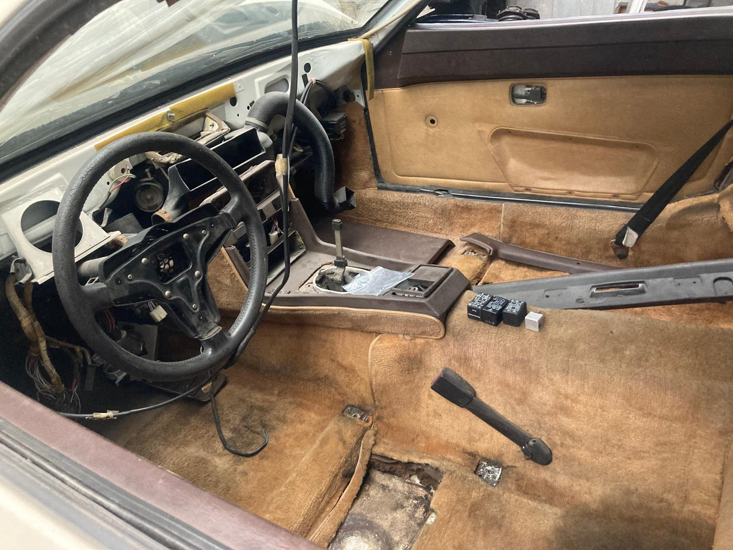 Porsche 924 Turbo, Targa, white, 1981, with Florida title, LHD