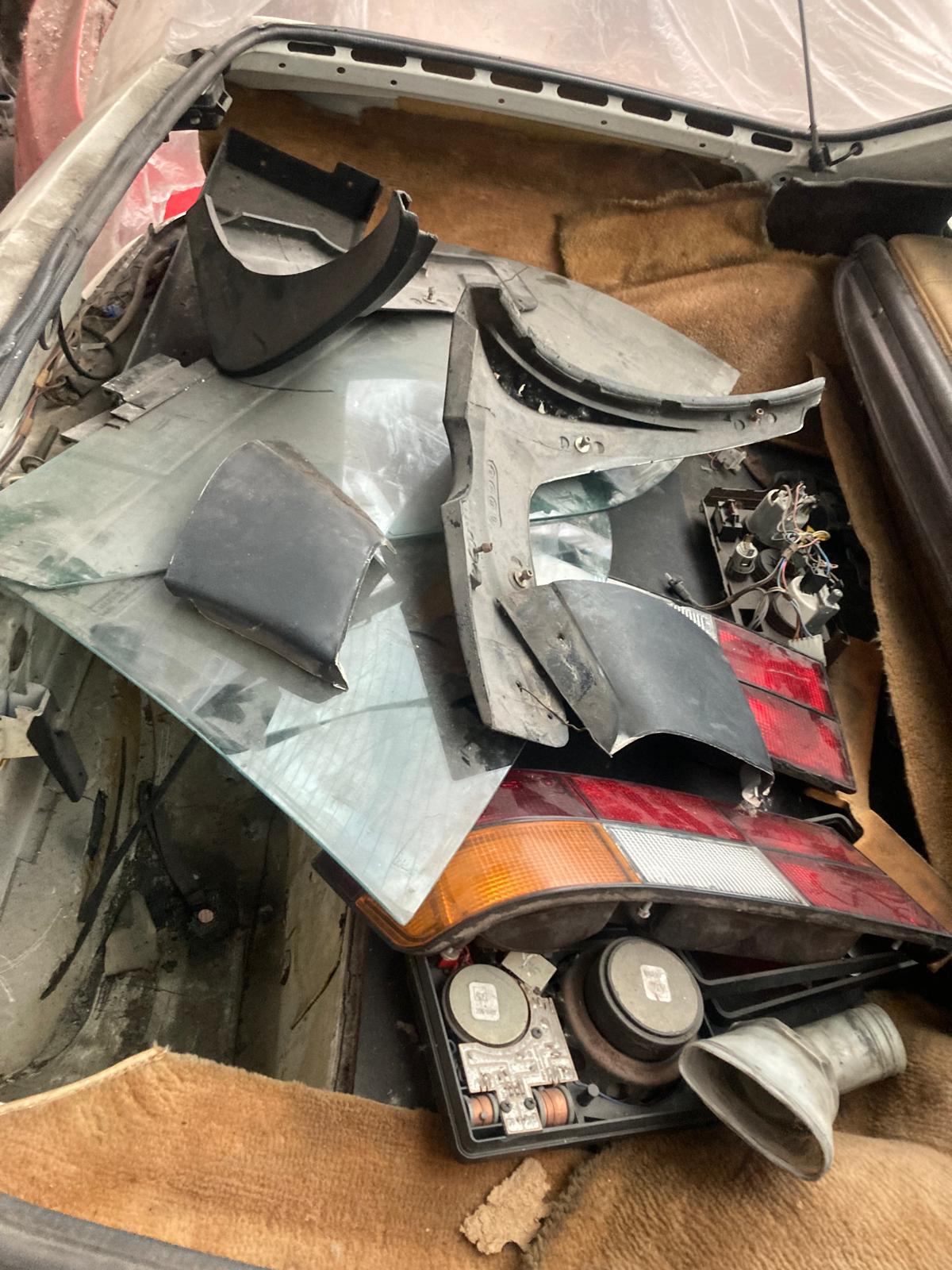 Porsche 924 Turbo, Targa, white, 1981, with Florida title, LHD