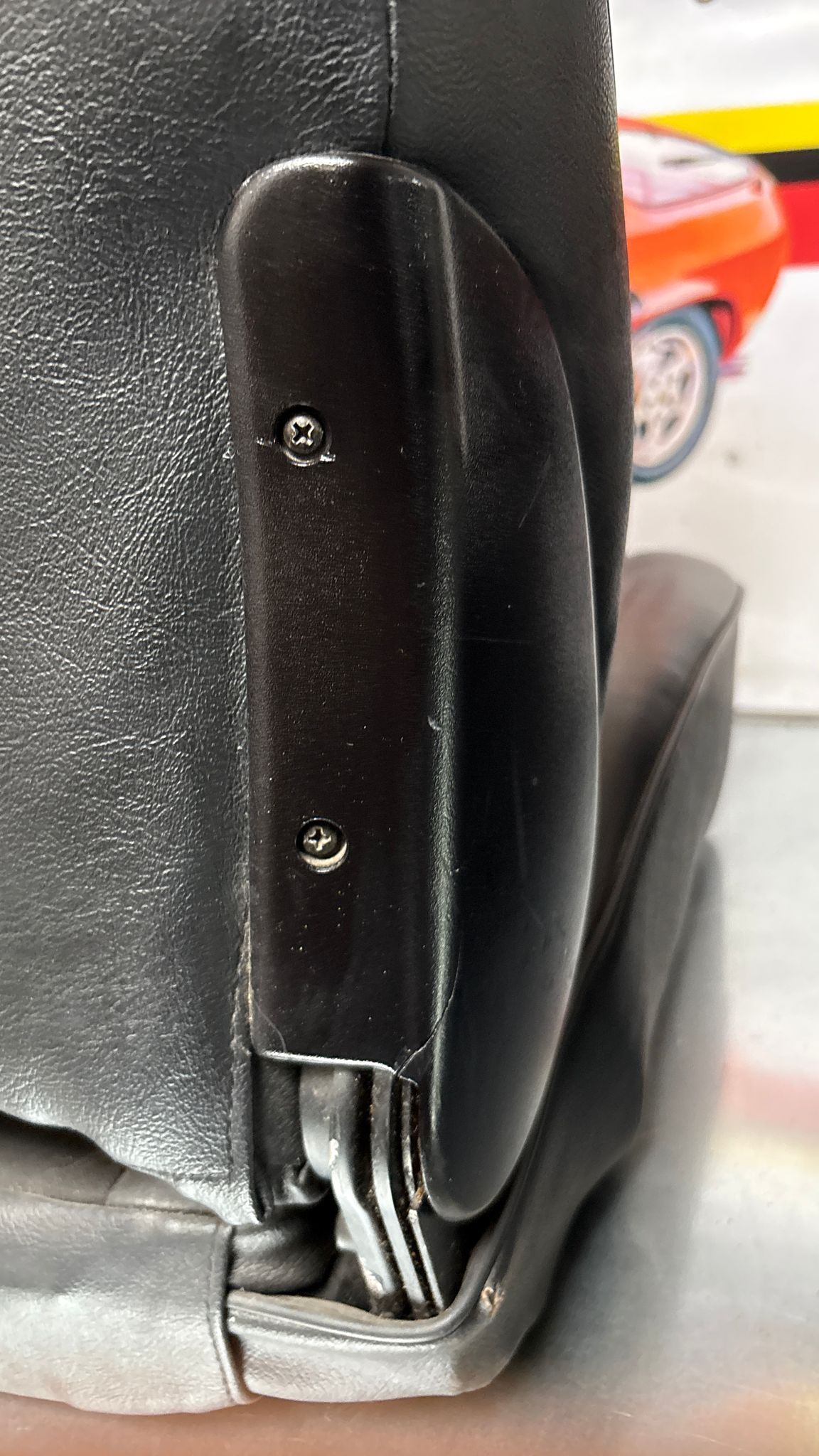 Porsche 944 black seat set, front seats with Porsche scripted fabric, used