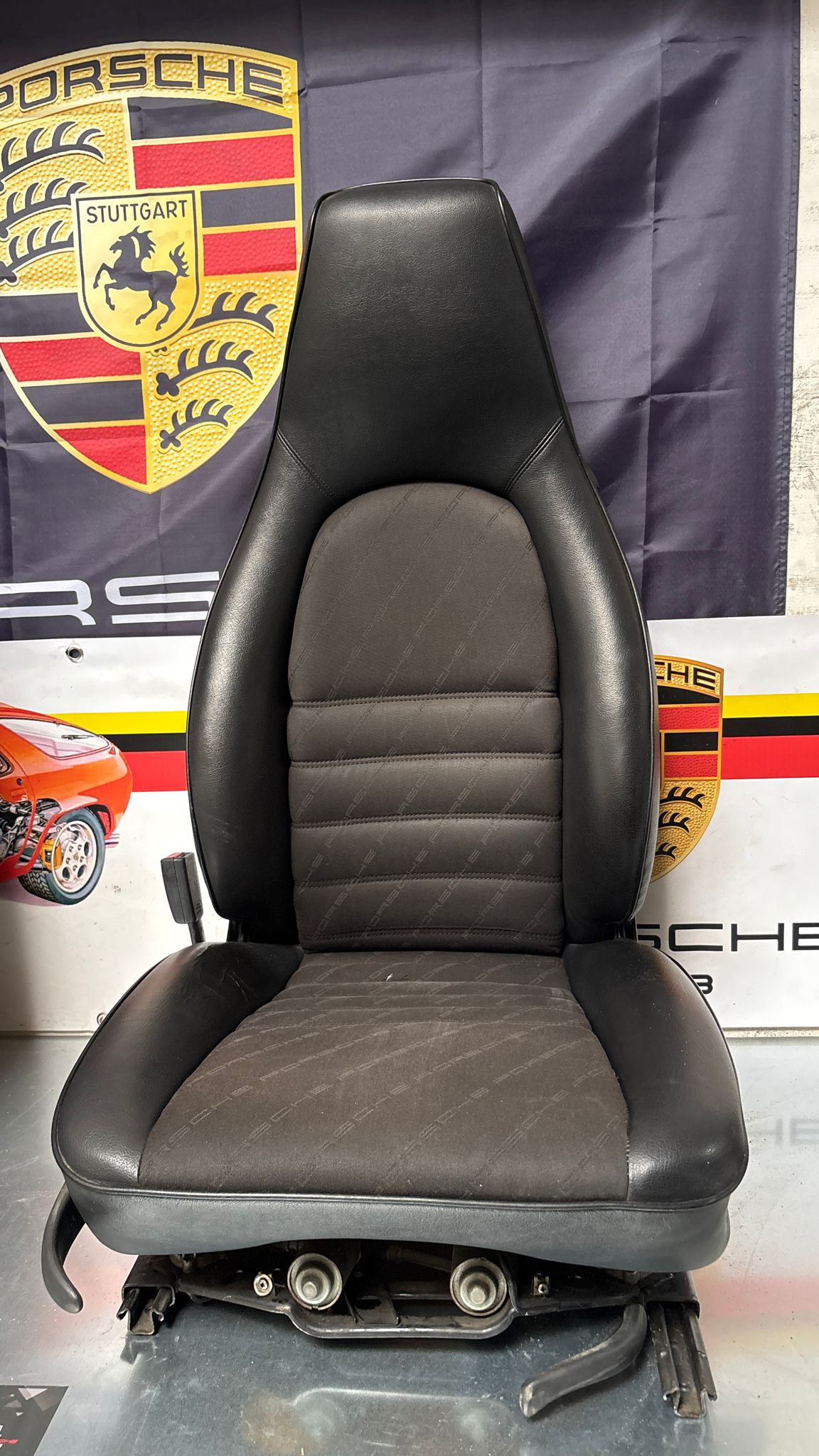 Porsche 944 black seat set, front seats with Porsche scripted fabric, used