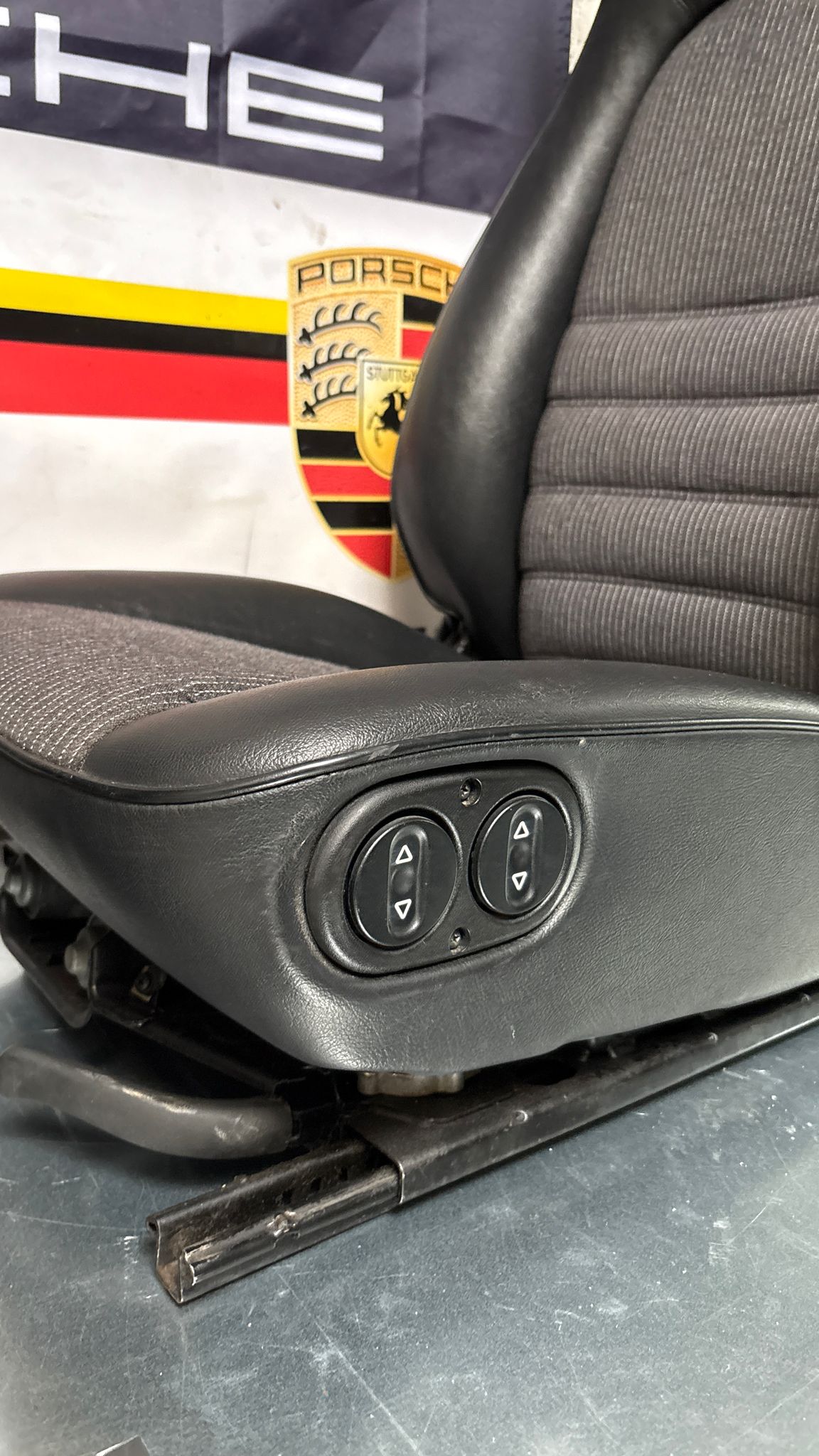 Porsche 944 black seat set, front seats with black /grey pinstripe fabric